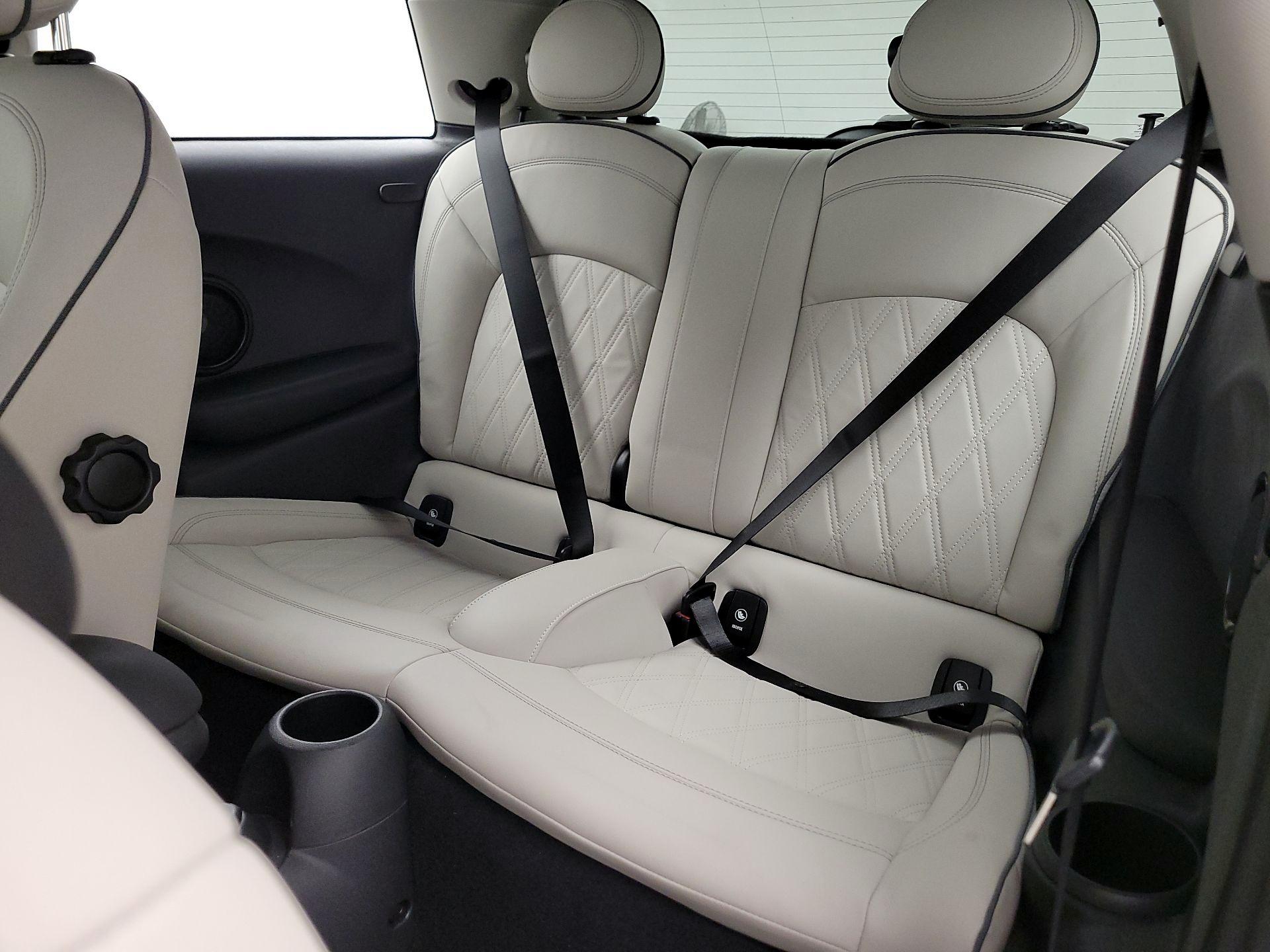 Thumbnail: 2020 MINI Cooper Hardtop - 19