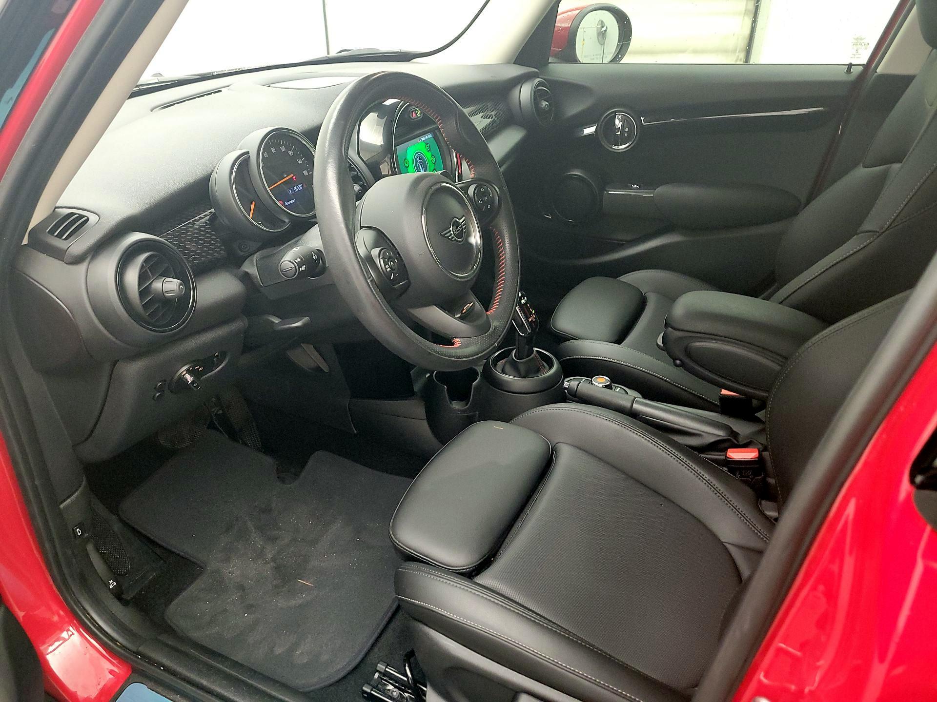 Thumbnail: 2020 MINI Cooper Hardtop - 11