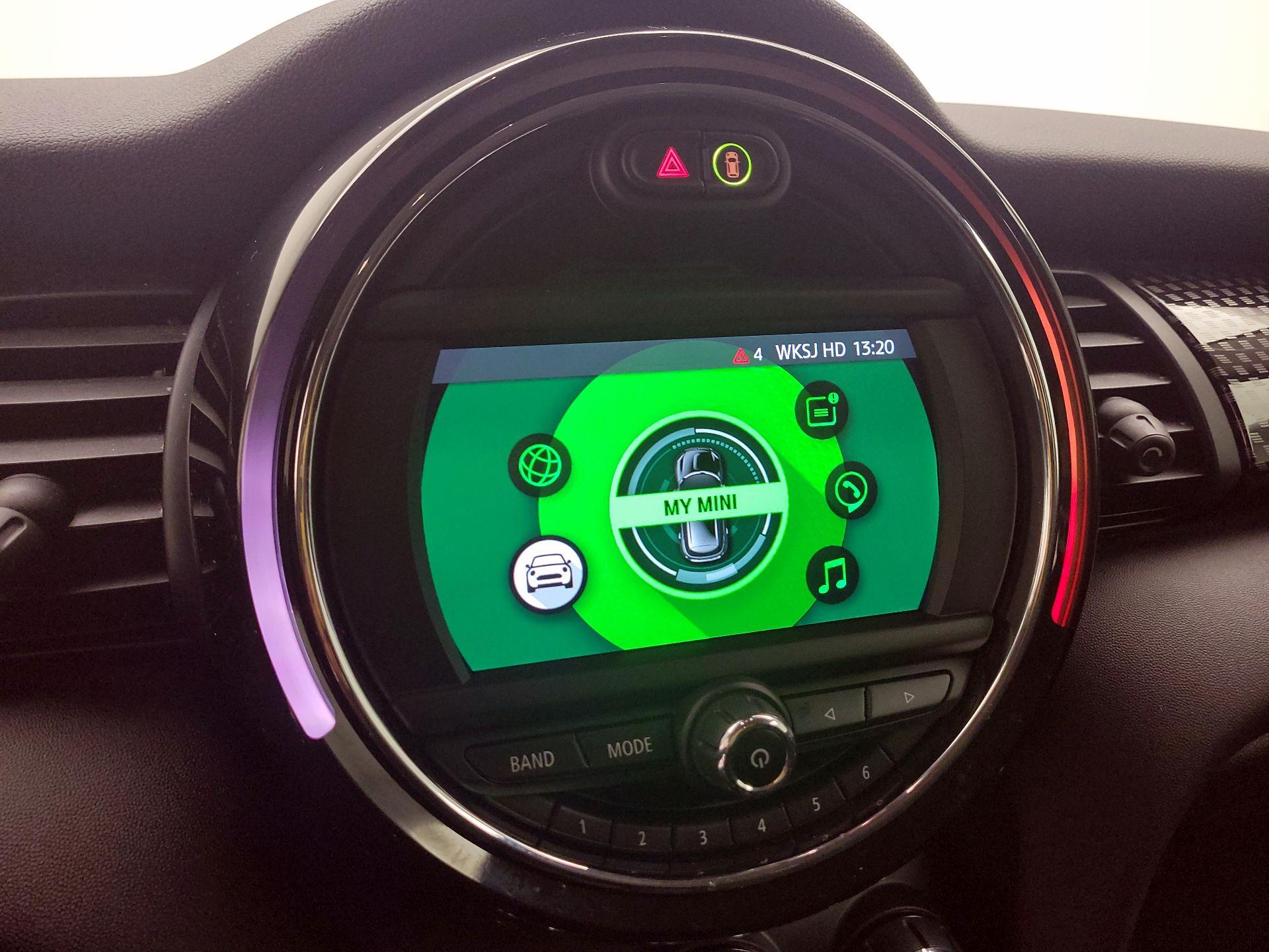 Thumbnail: 2020 MINI Cooper Hardtop - 13