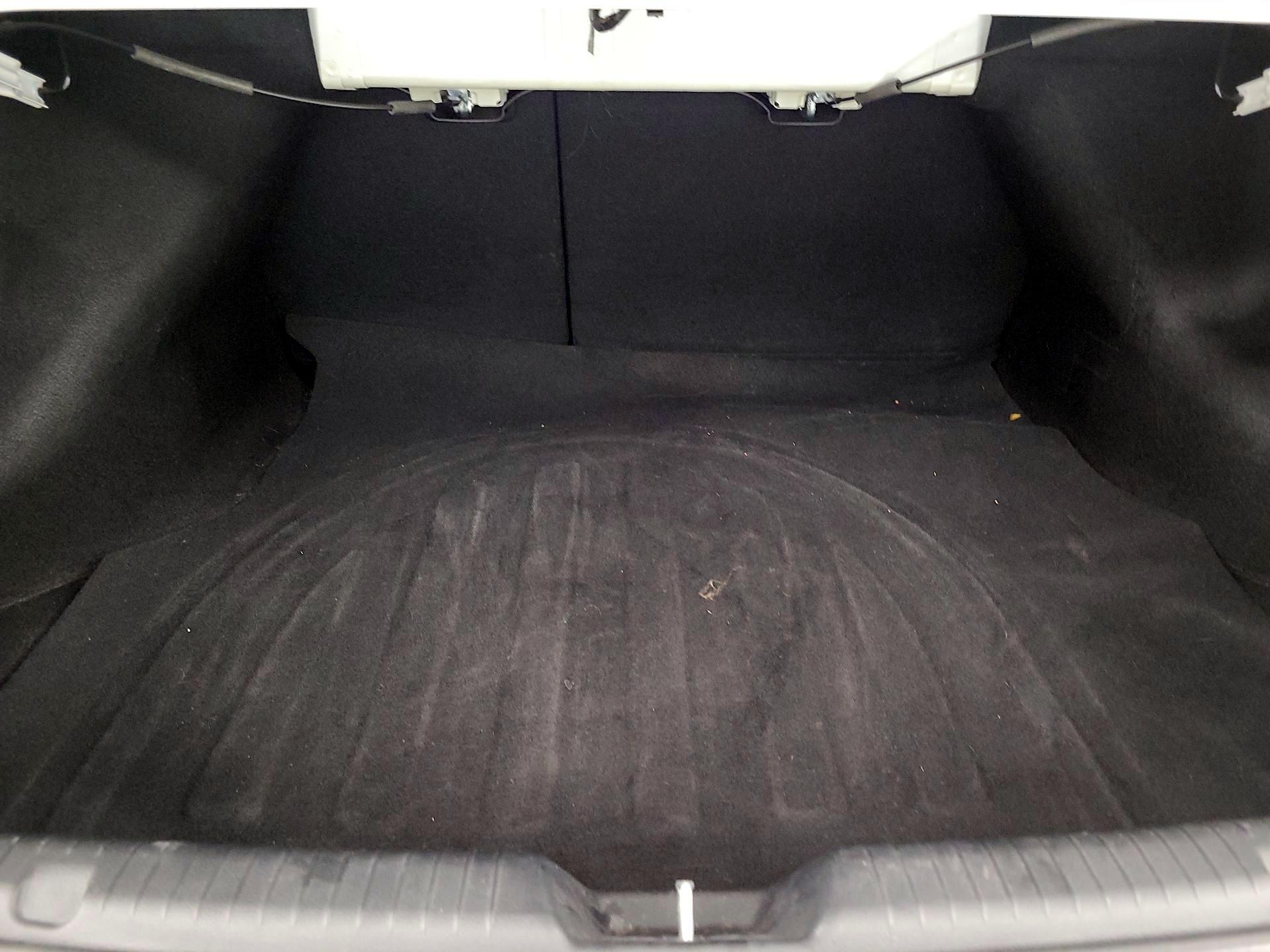 Thumbnail: 2017 Kia Forte - 20