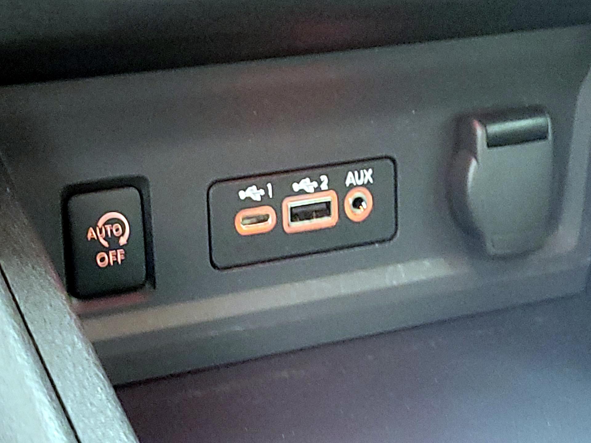 Thumbnail: 2024 Nissan Sentra - 18