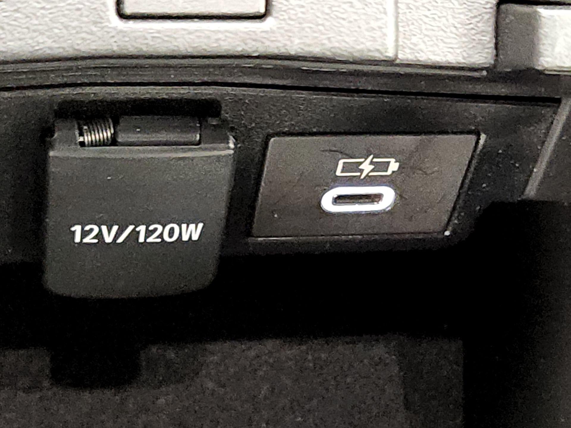 Thumbnail: 2024 Toyota Corolla - 19