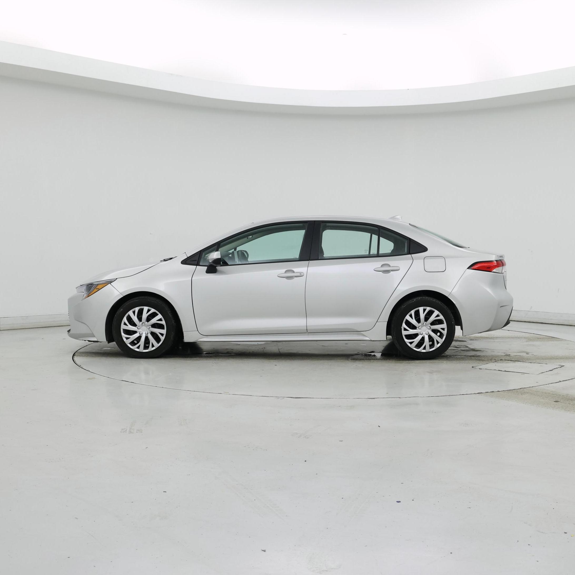 Thumbnail: 2024 Toyota Corolla - 3