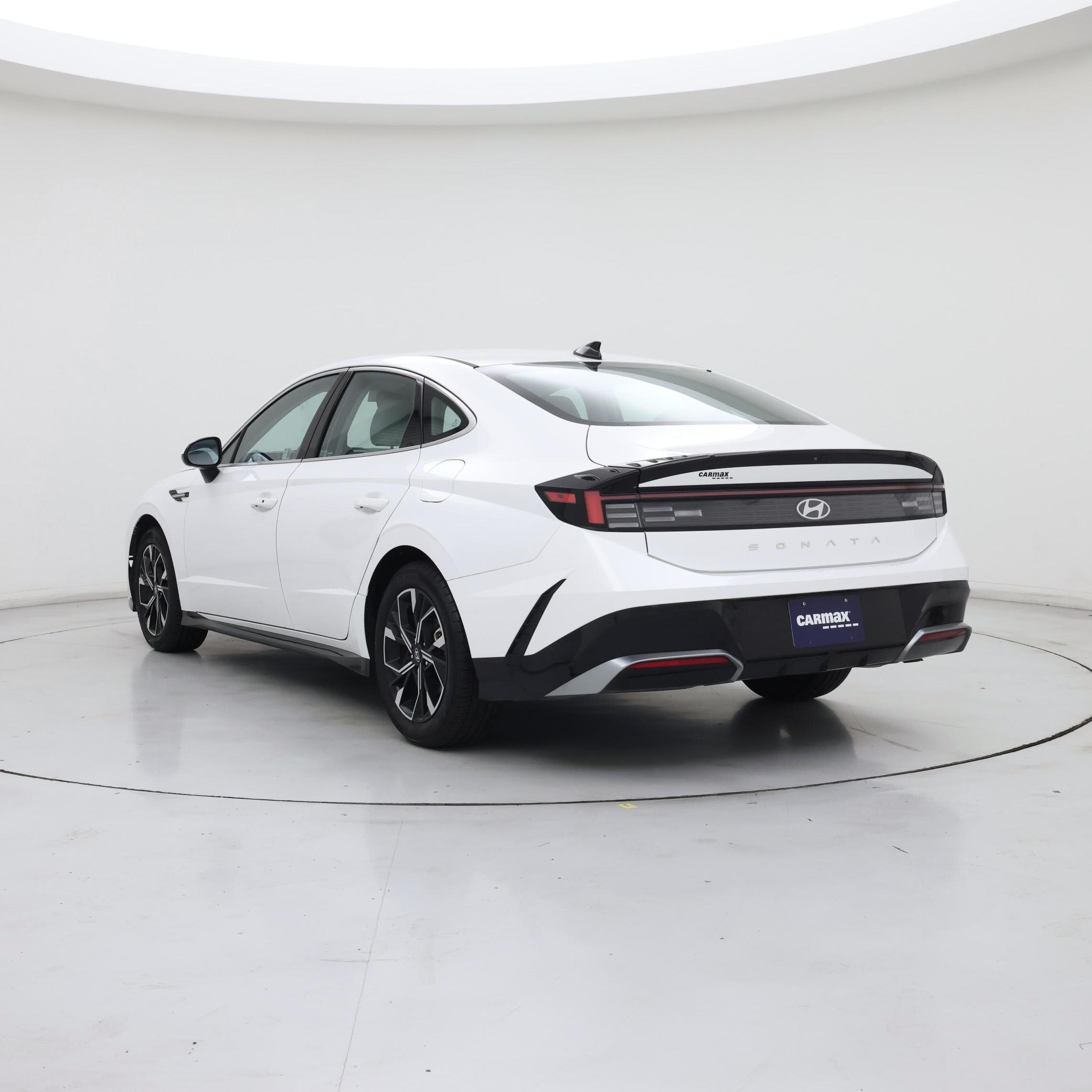 Thumbnail: 2025 Hyundai Sonata - 2