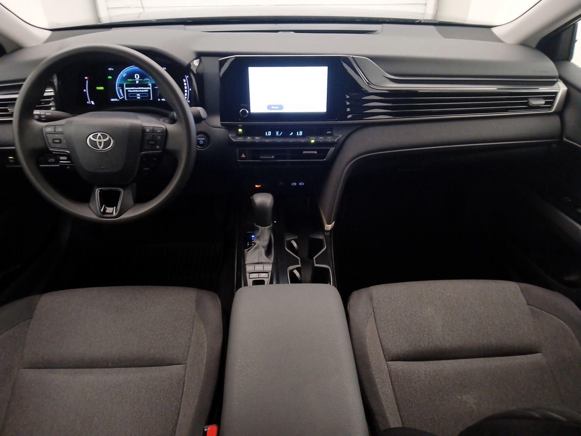 Thumbnail: 2025 Toyota Camry - 9