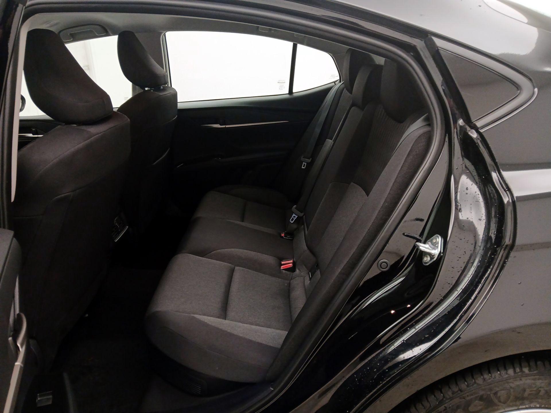 Thumbnail: 2025 Toyota Camry - 19