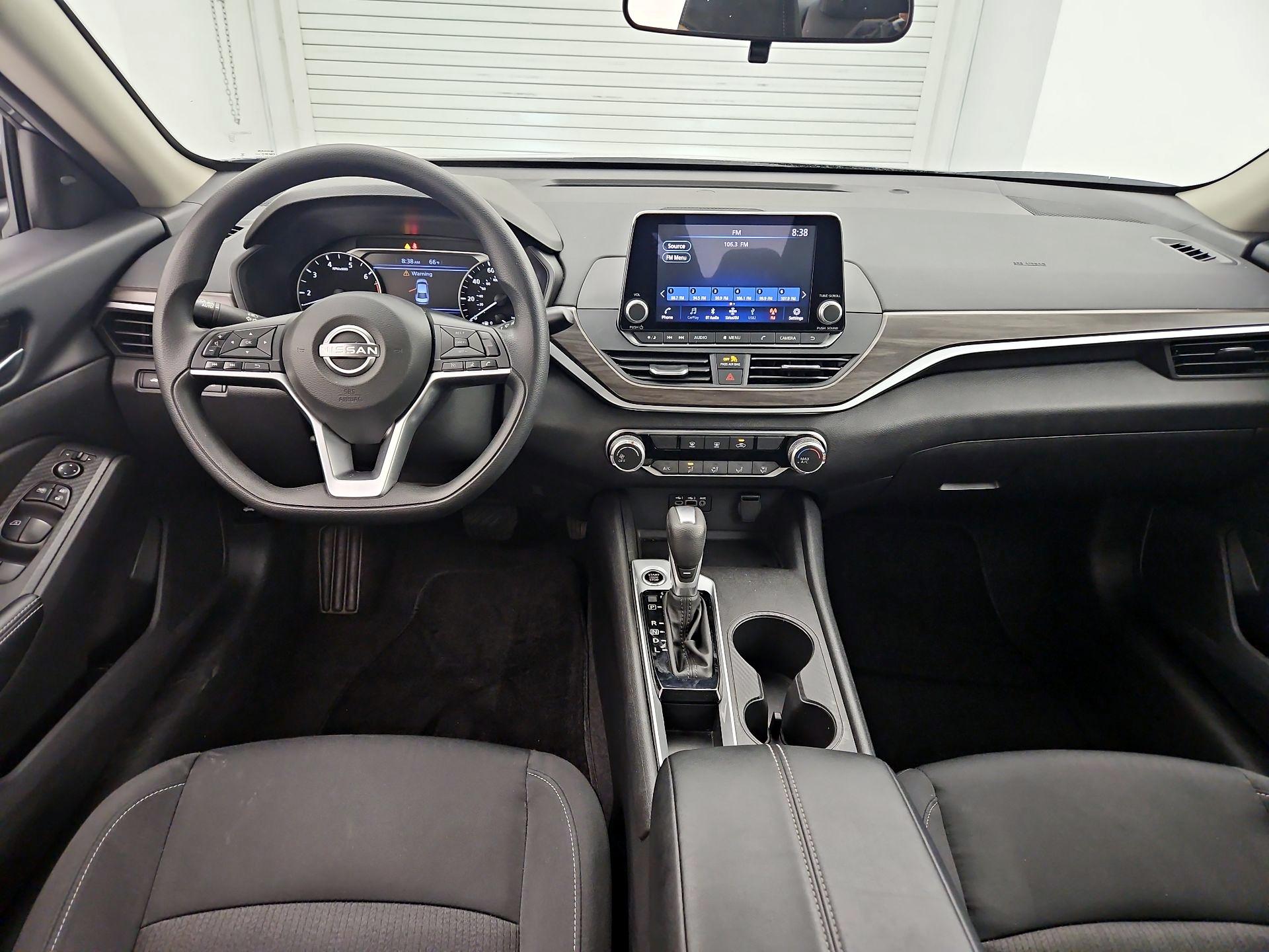 Thumbnail: 2025 Nissan Altima - 9