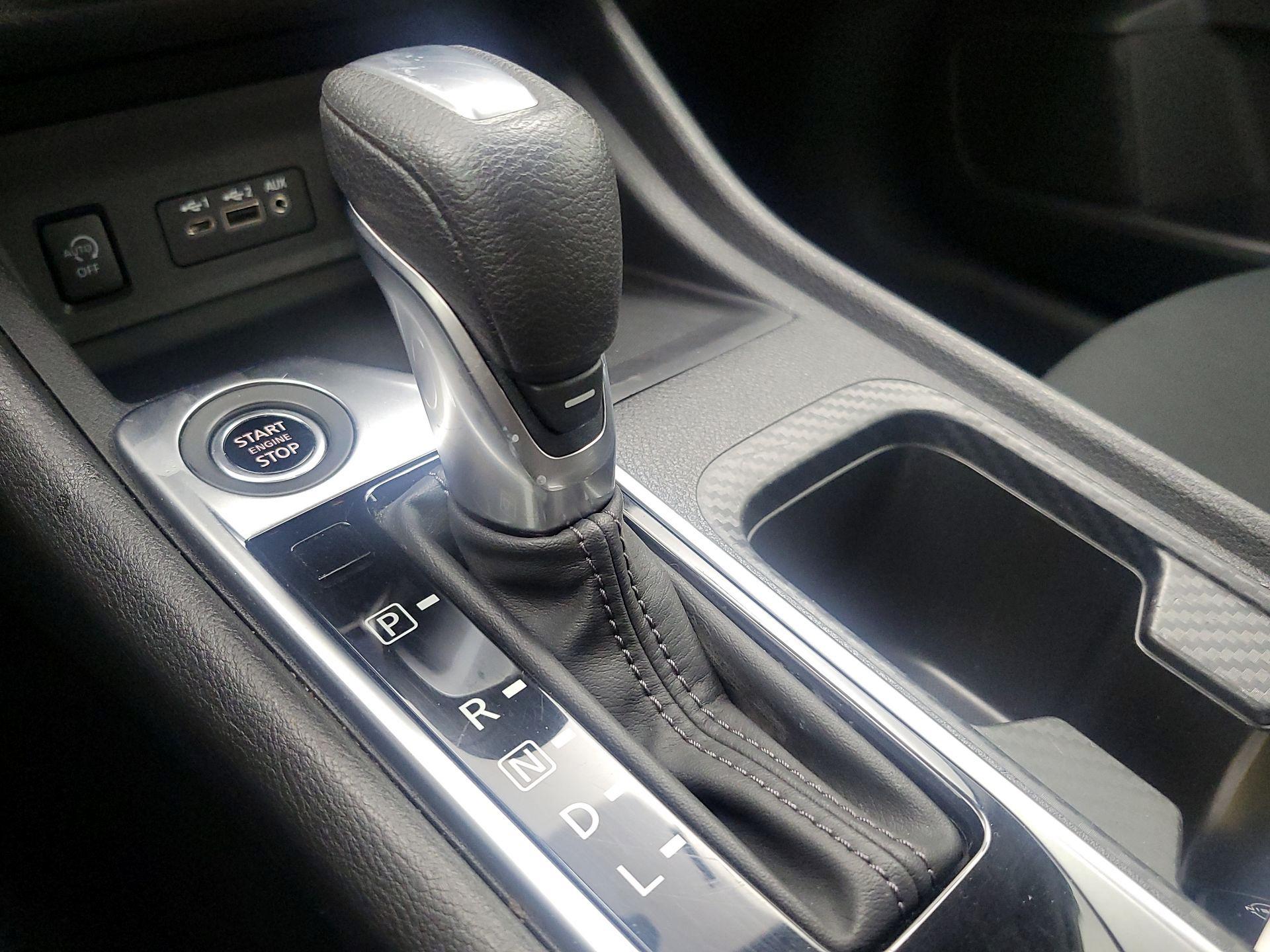 Thumbnail: 2024 Nissan Sentra - 17