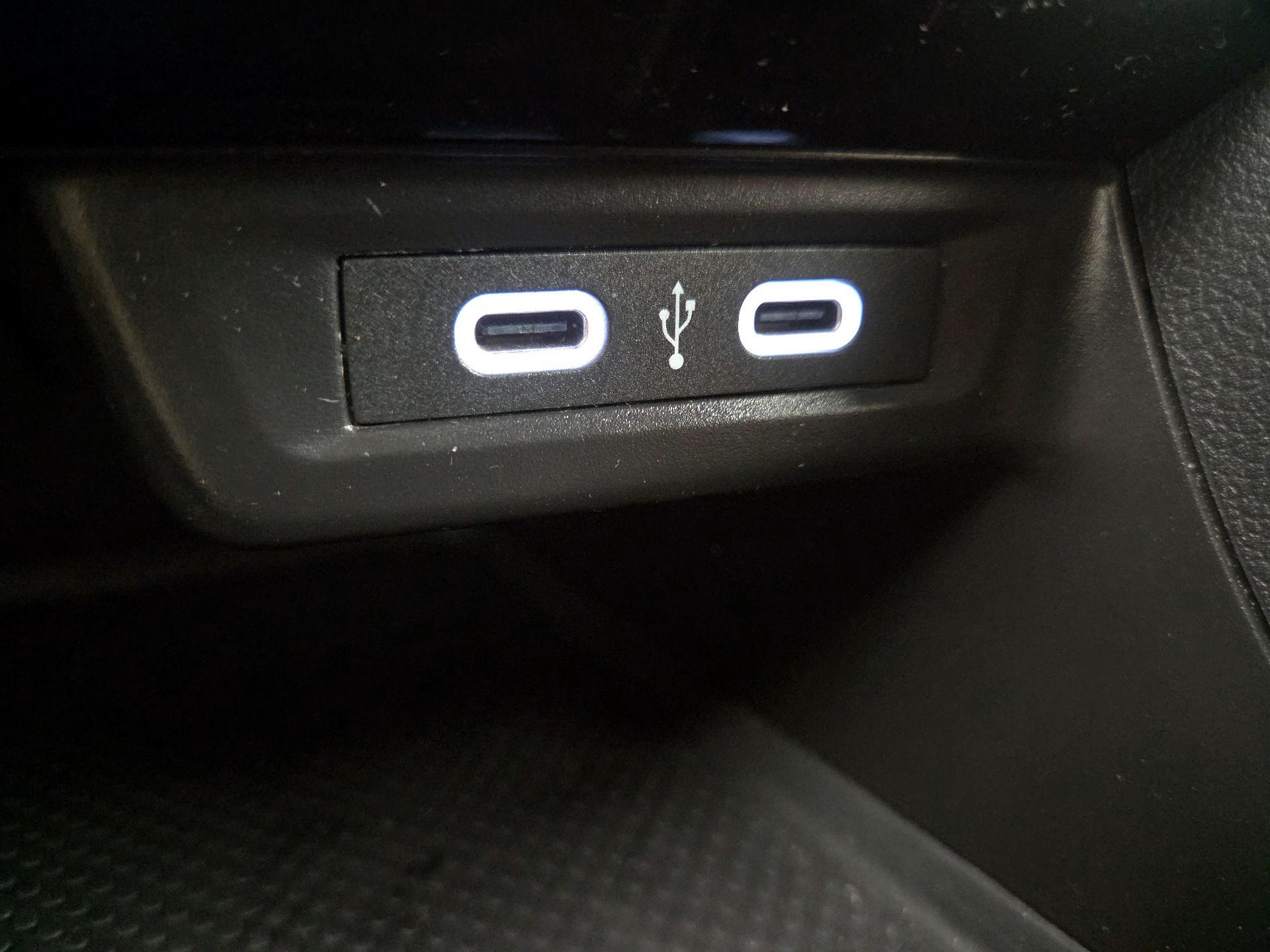 Thumbnail: 2025 Volkswagen Jetta - 18