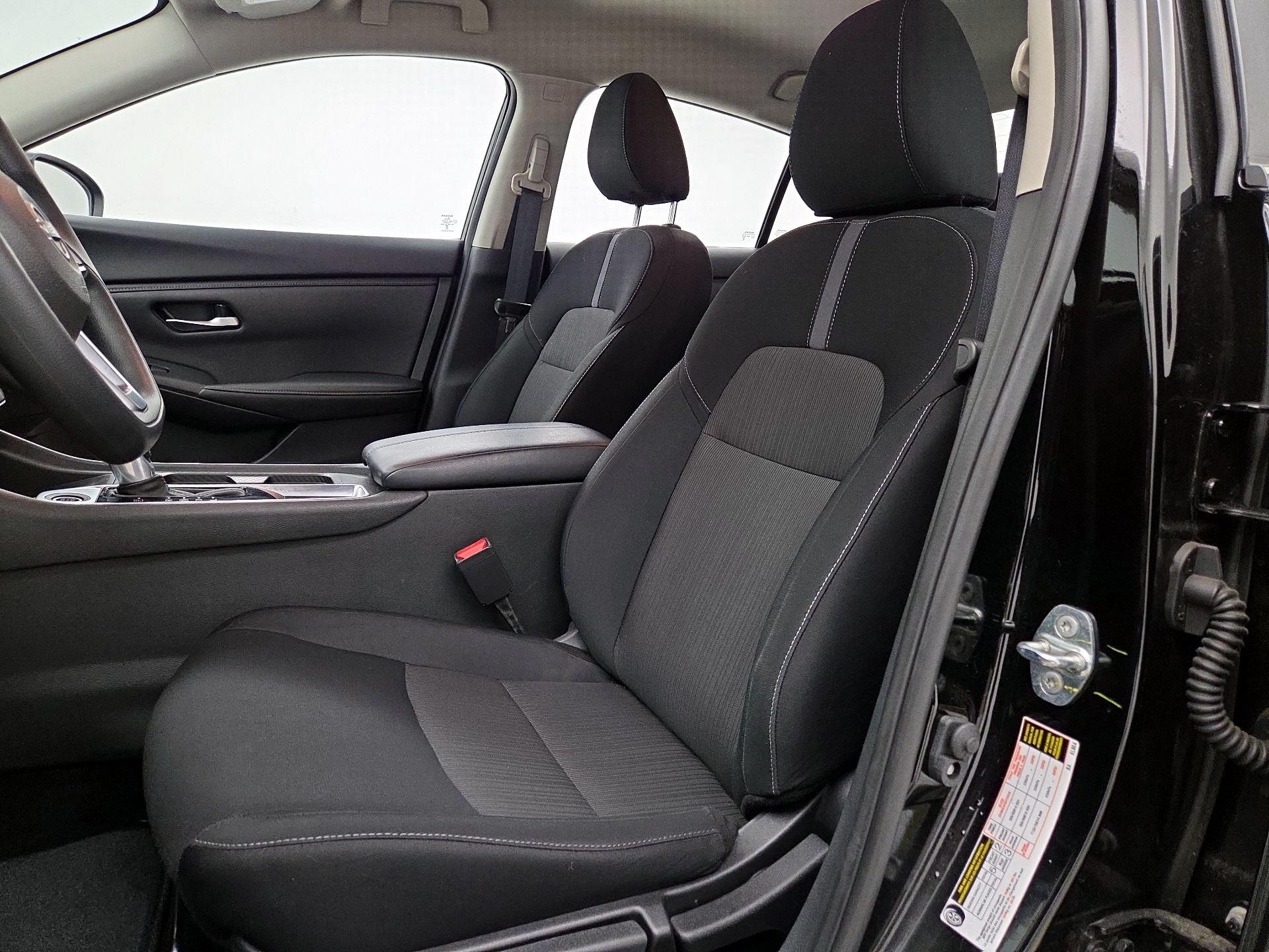 Thumbnail: 2025 Nissan Sentra - 11