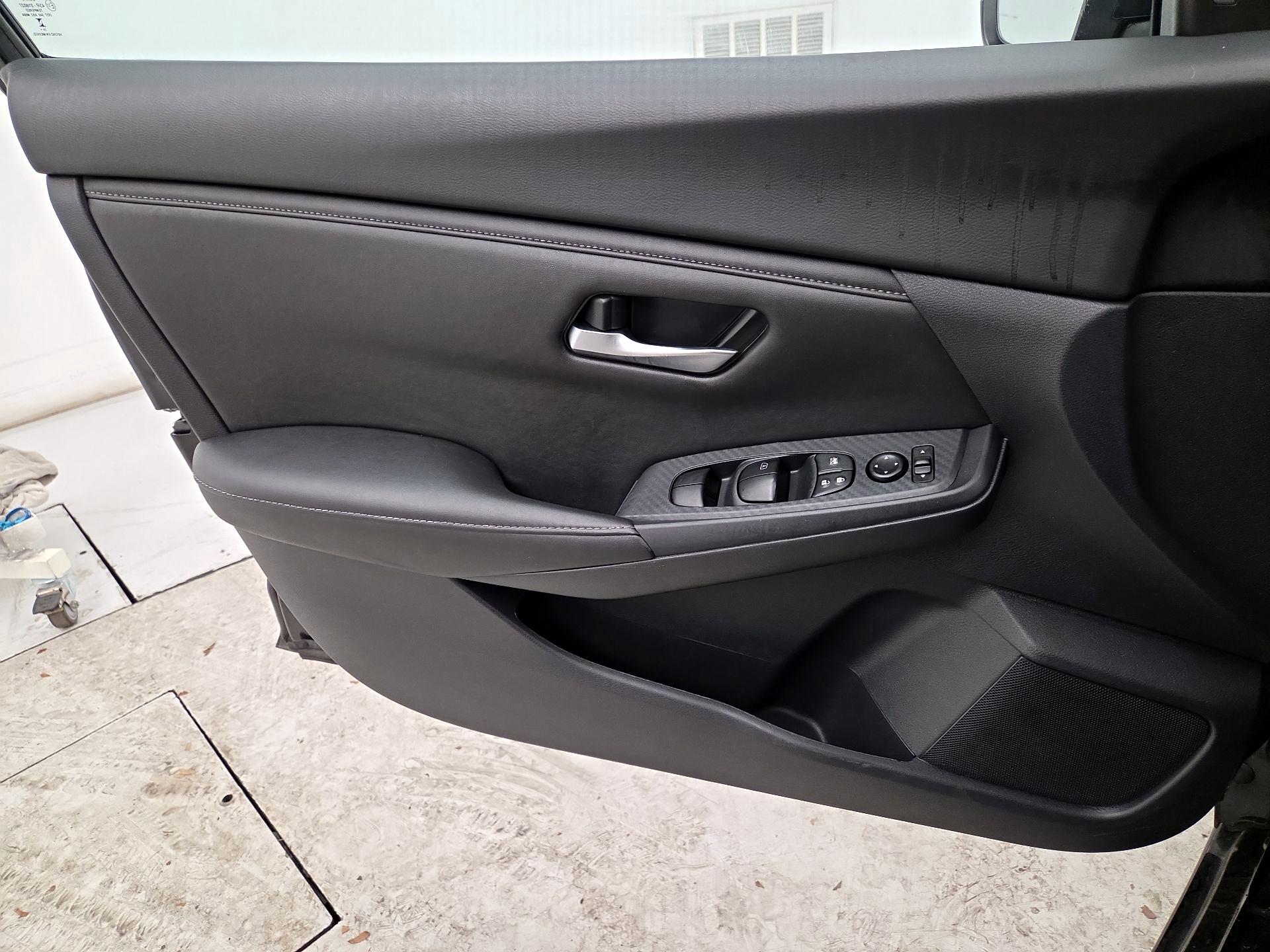 Thumbnail: 2025 Nissan Sentra - 12