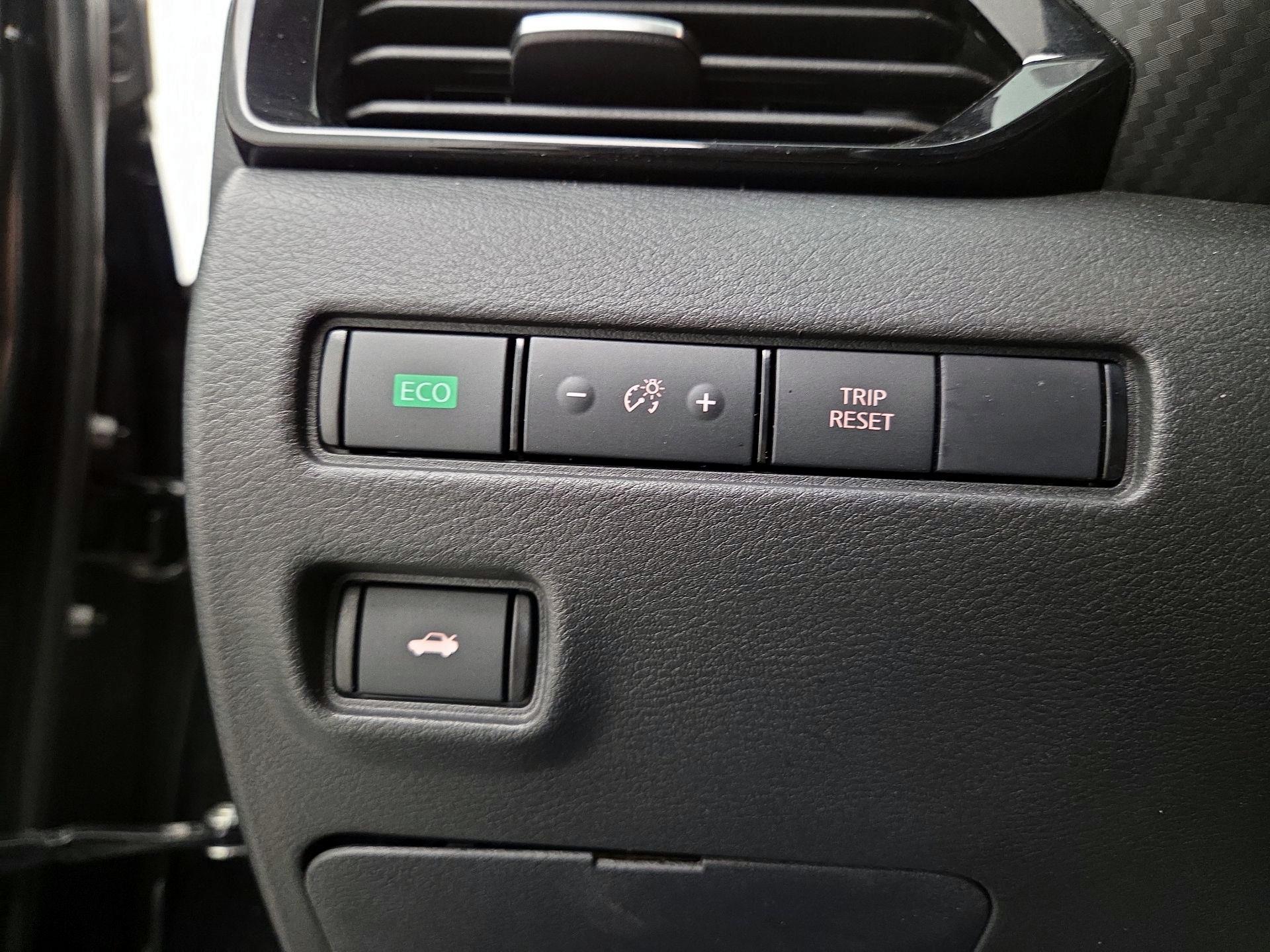 Thumbnail: 2025 Nissan Sentra - 13