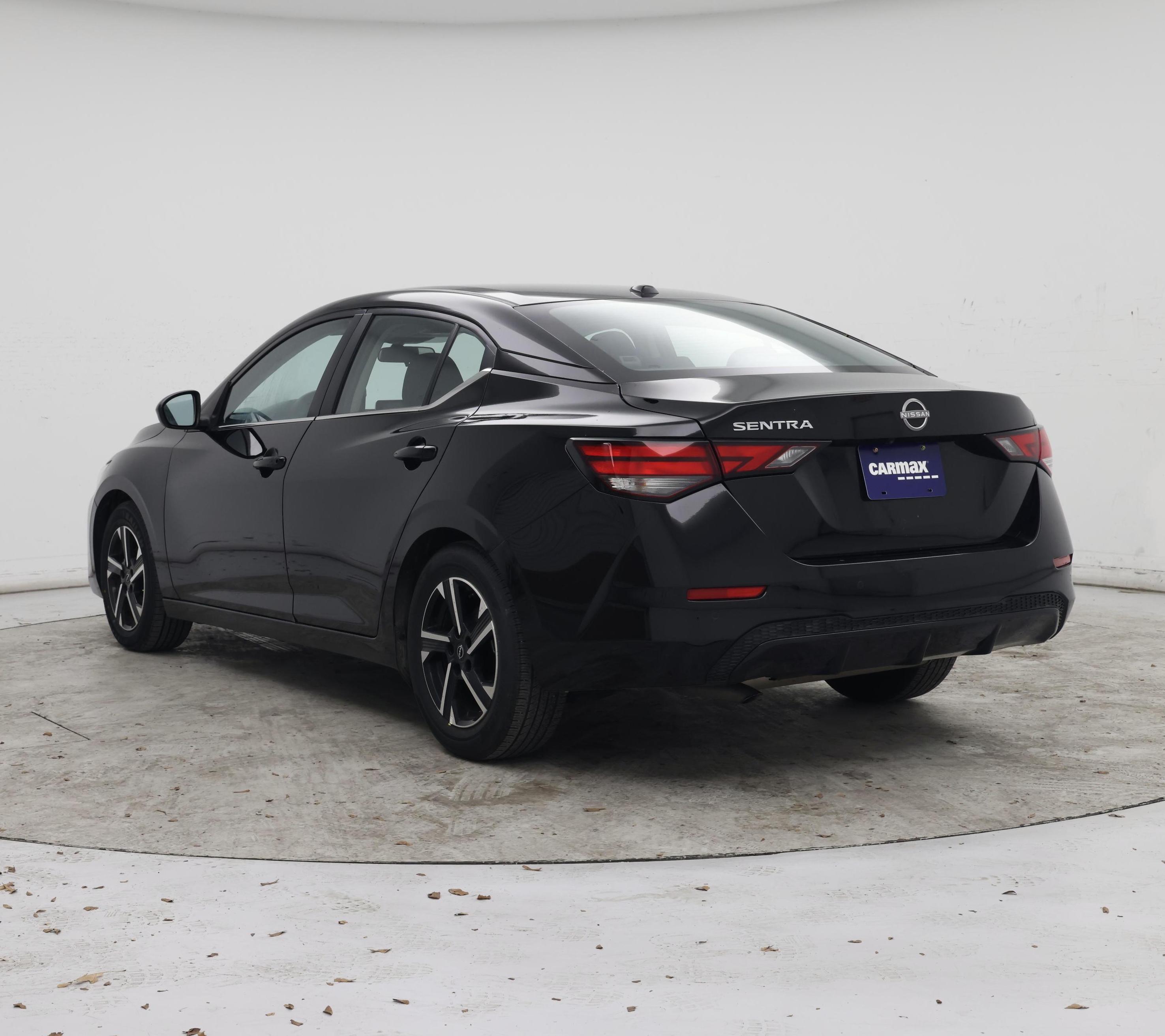 Thumbnail: 2025 Nissan Sentra - 2