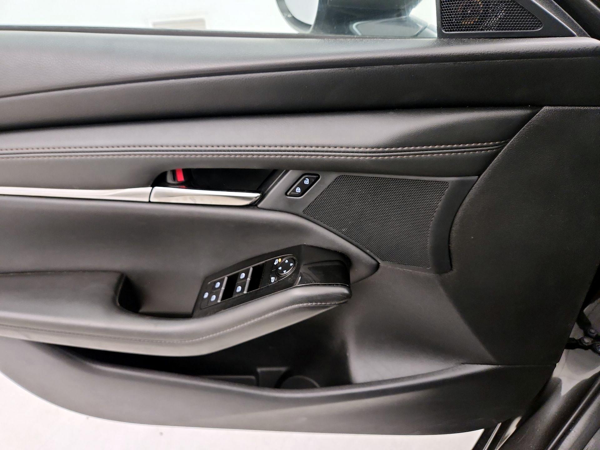 Thumbnail: 2025 Mazda Mazda3 - 12