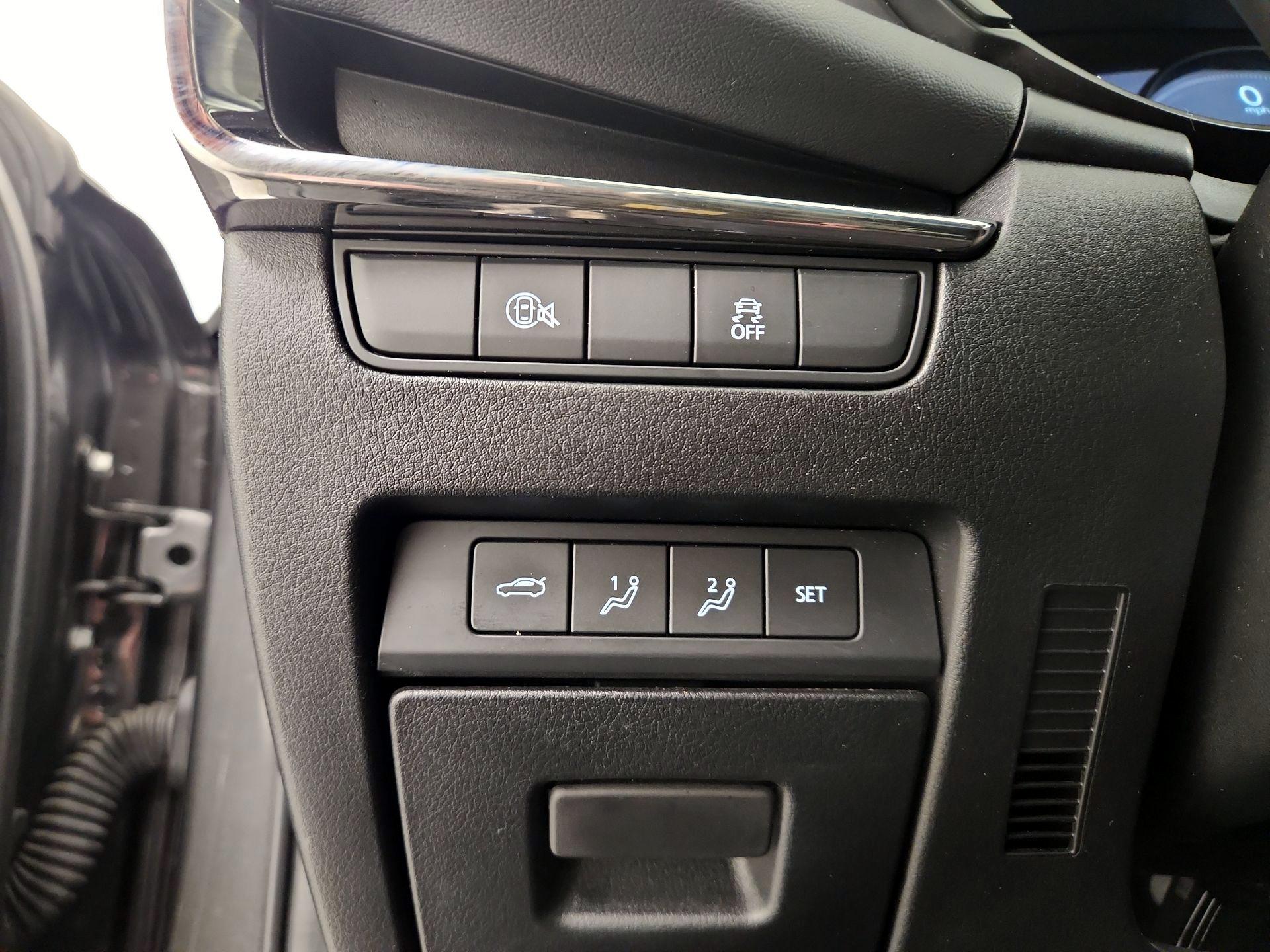 Thumbnail: 2025 Mazda Mazda3 - 13