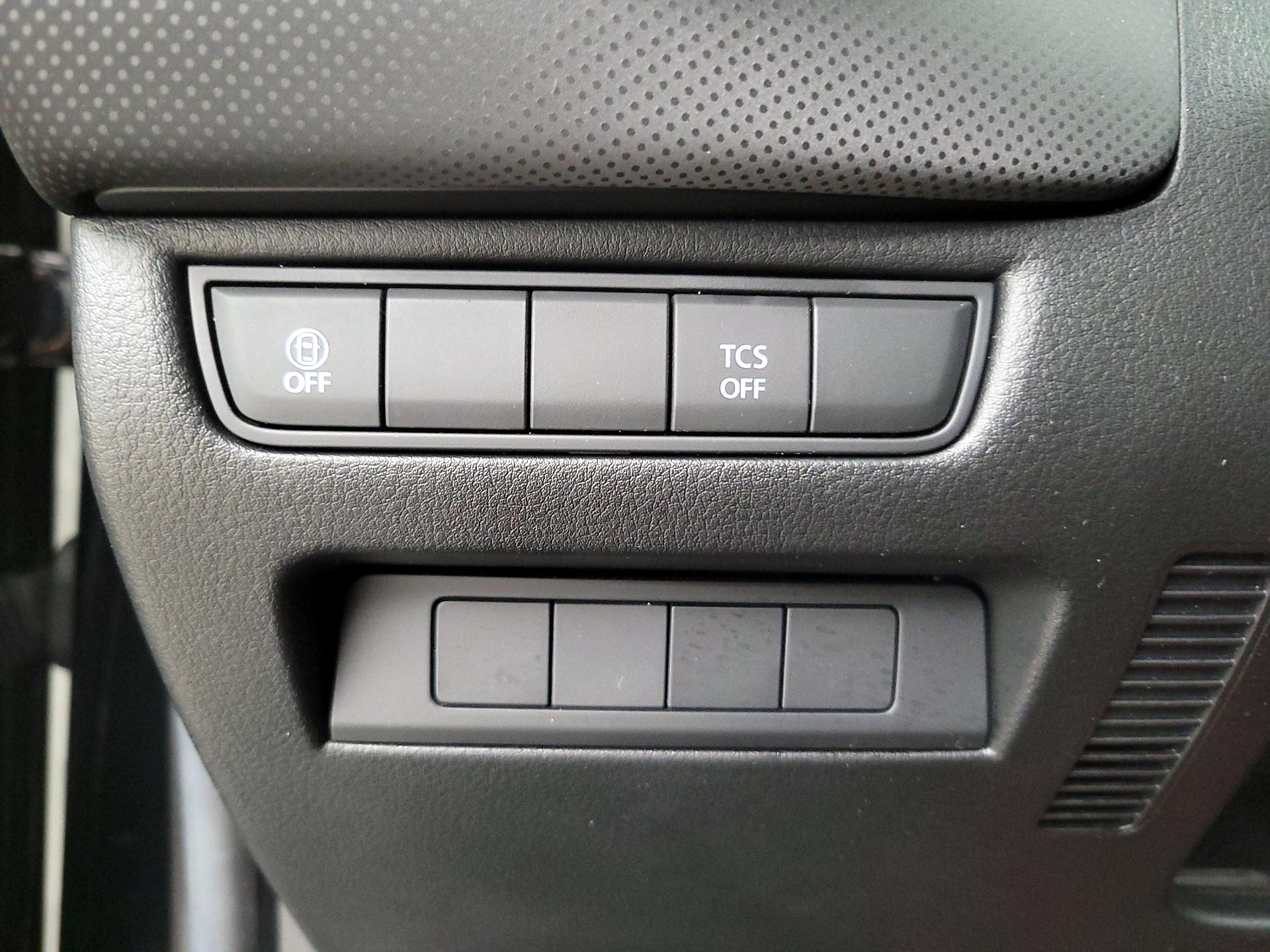 Thumbnail: 2025 Mazda CX-50 - 13