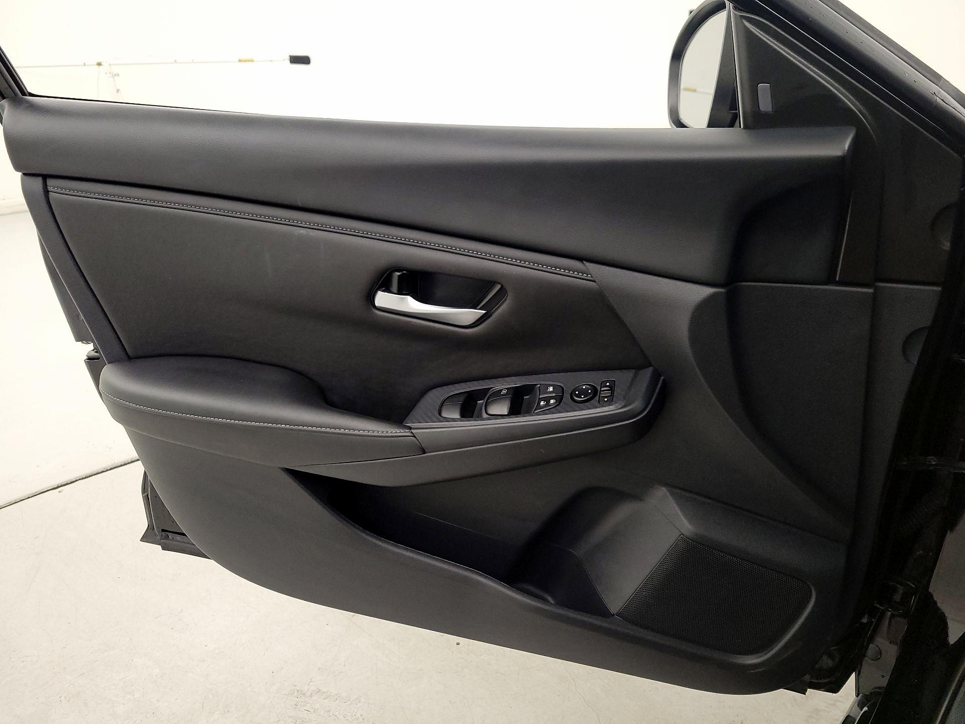 Thumbnail: 2025 Nissan Sentra - 12