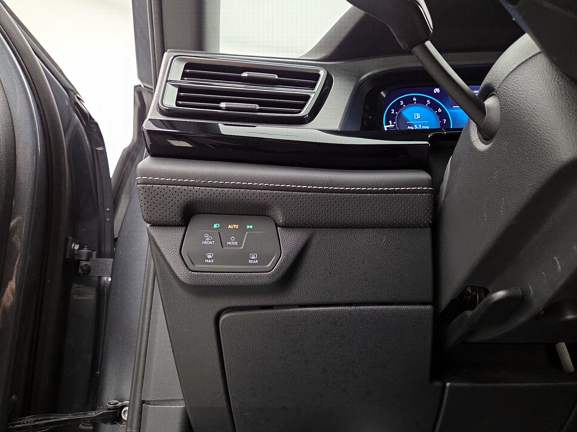 Thumbnail: 2025 Volkswagen Atlas - 13