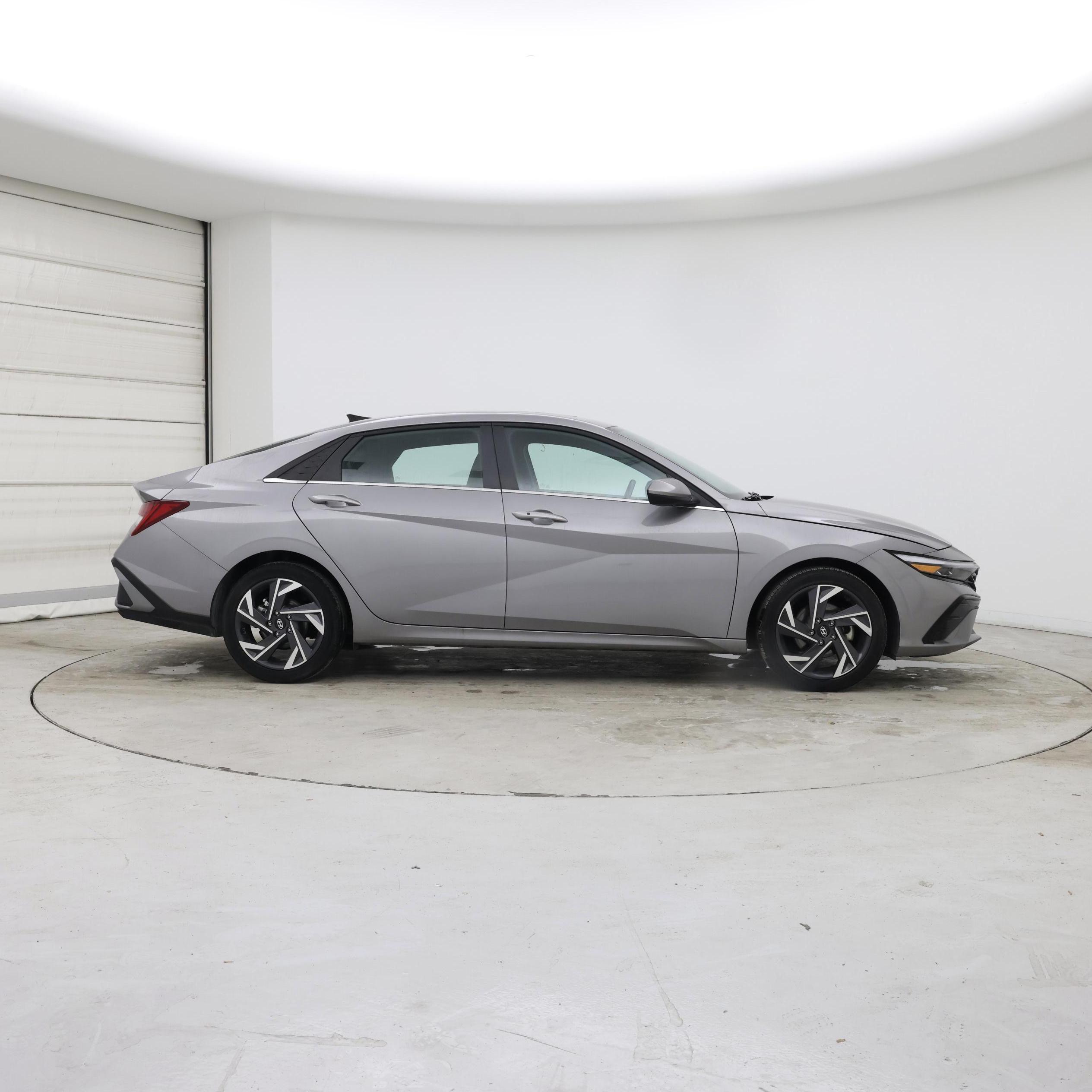 Thumbnail: 2025 Hyundai Elantra - 7