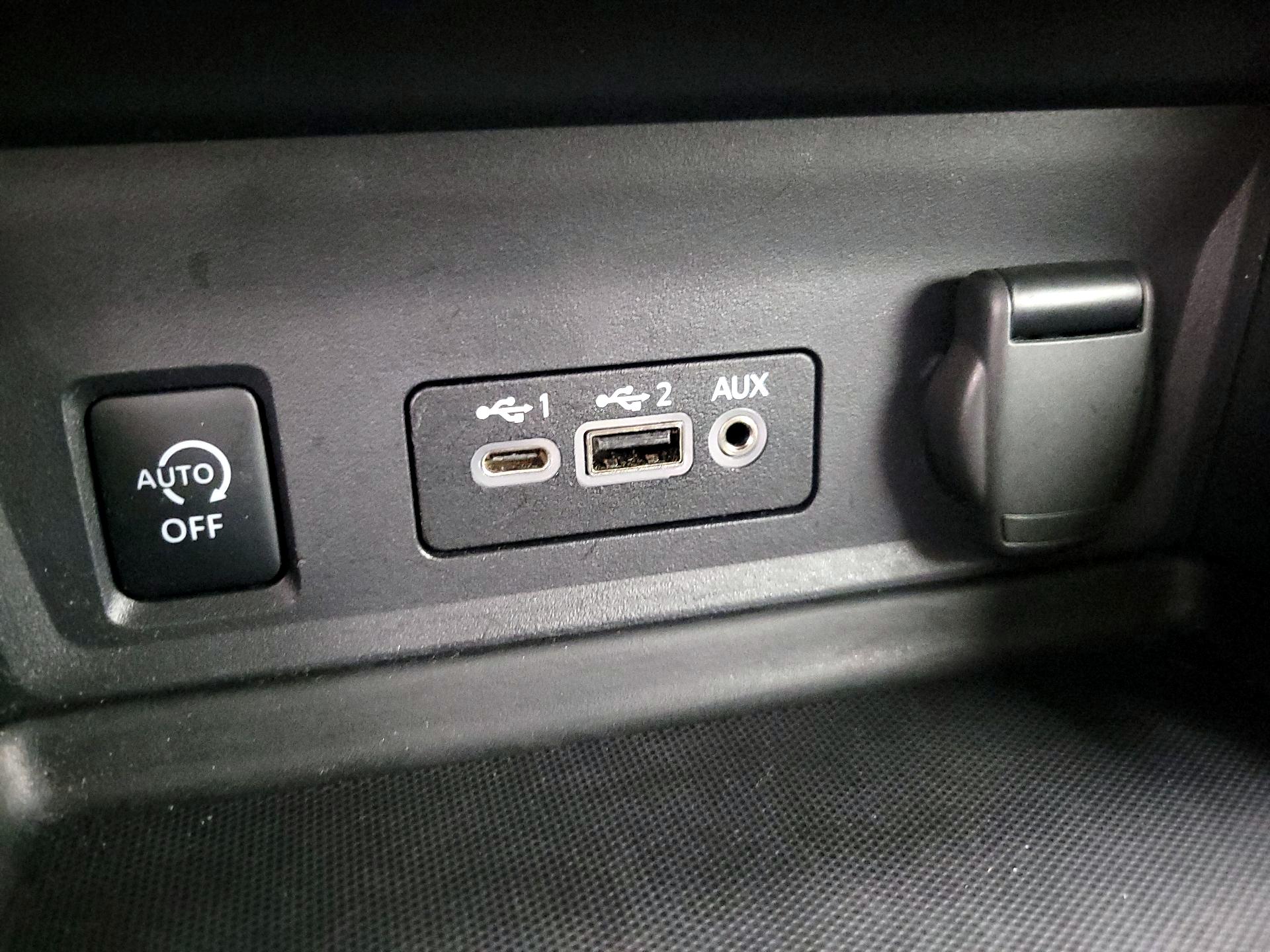 Thumbnail: 2024 Nissan Sentra - 18