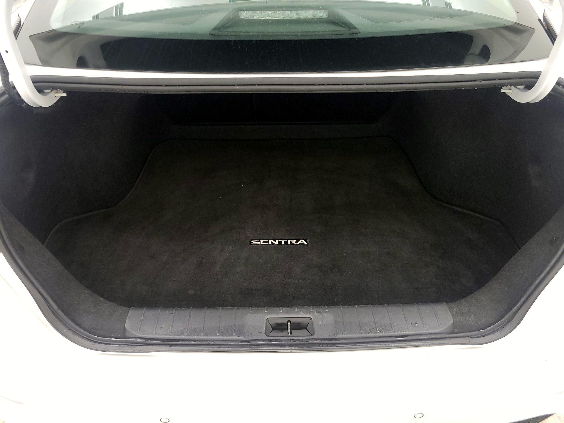 Thumbnail: 2024 Nissan Sentra - 20