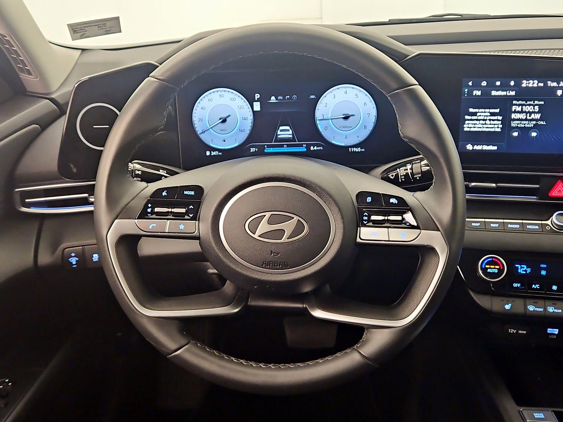 Thumbnail: 2025 Hyundai Elantra - 10