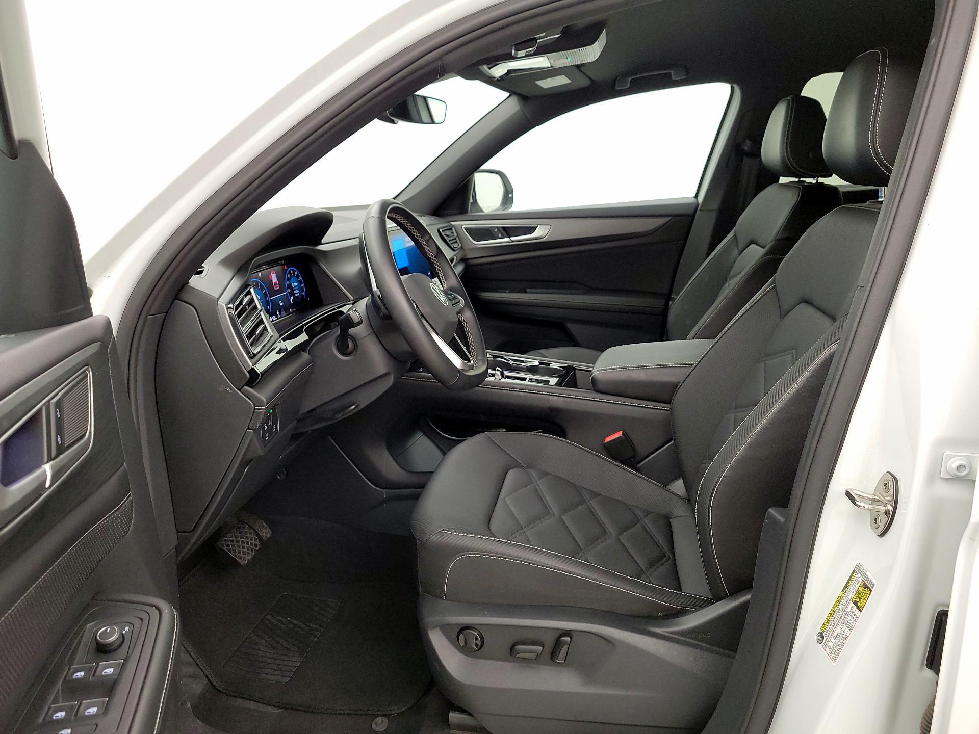 Thumbnail: 2025 Volkswagen Atlas - 11