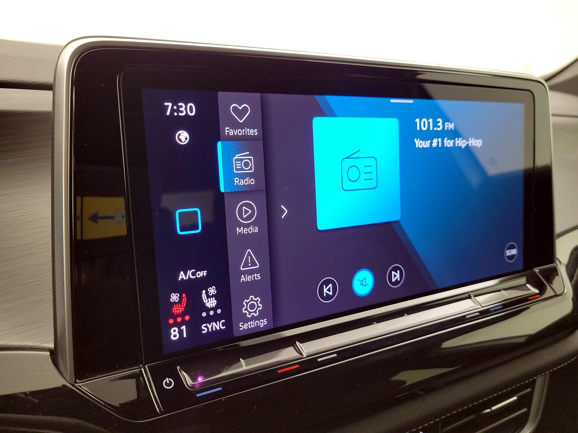 Thumbnail: 2025 Volkswagen Atlas - 13