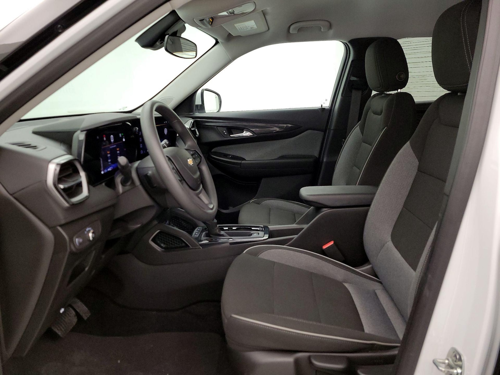 2025 Chevrolet Trailblazer LT - Photo 12