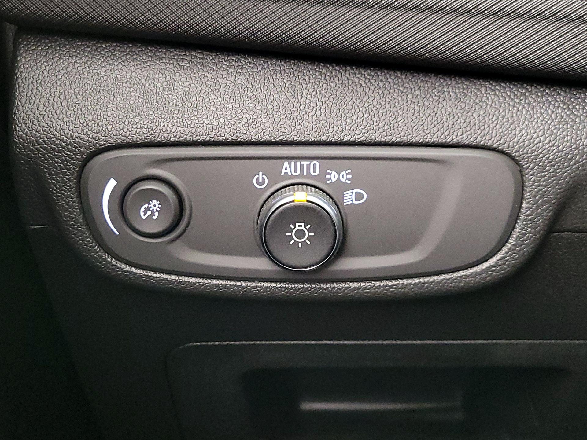 Thumbnail: 2025 Chevrolet TrailBlazer - 13