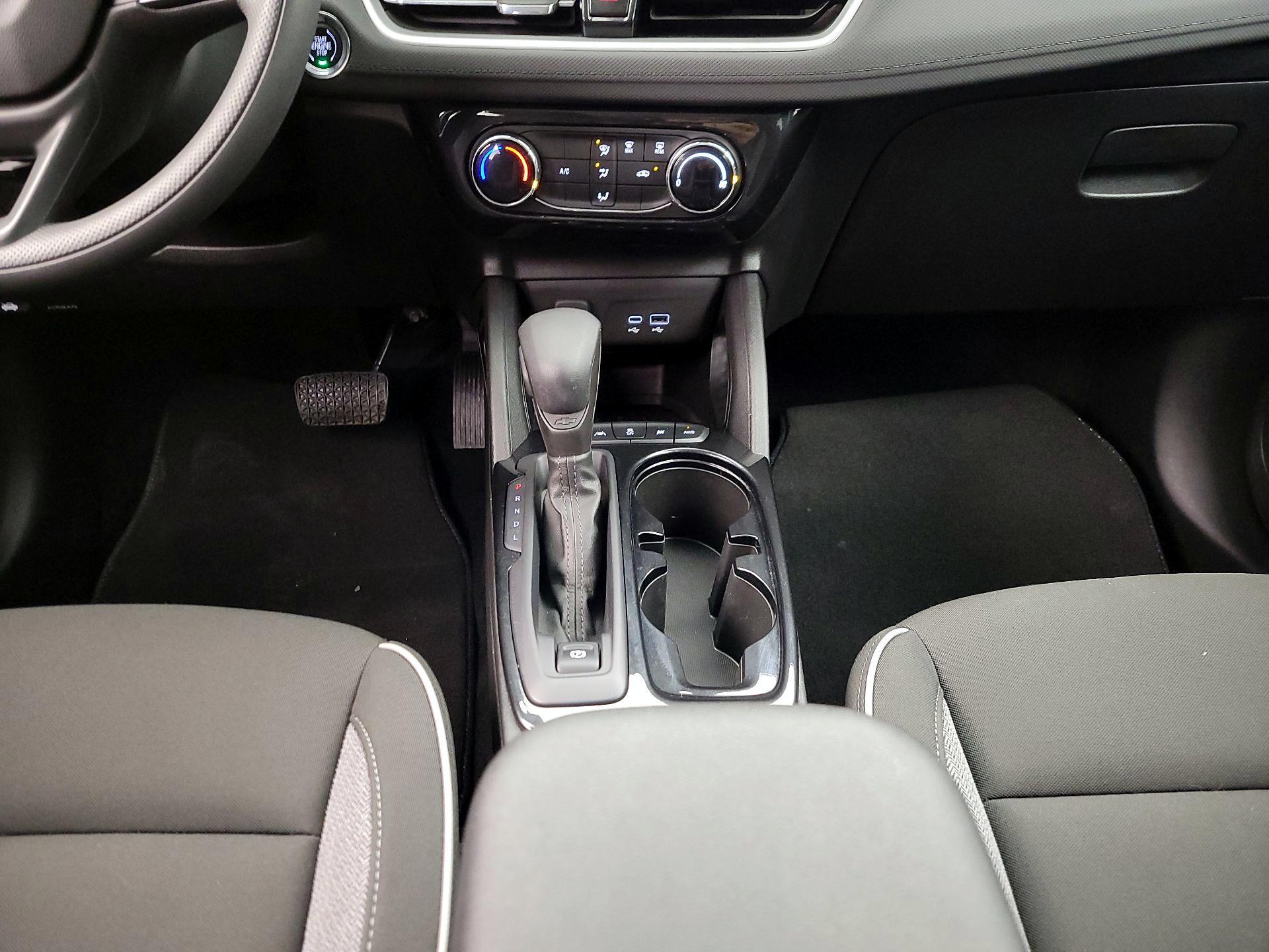 Thumbnail: 2025 Chevrolet TrailBlazer - 17