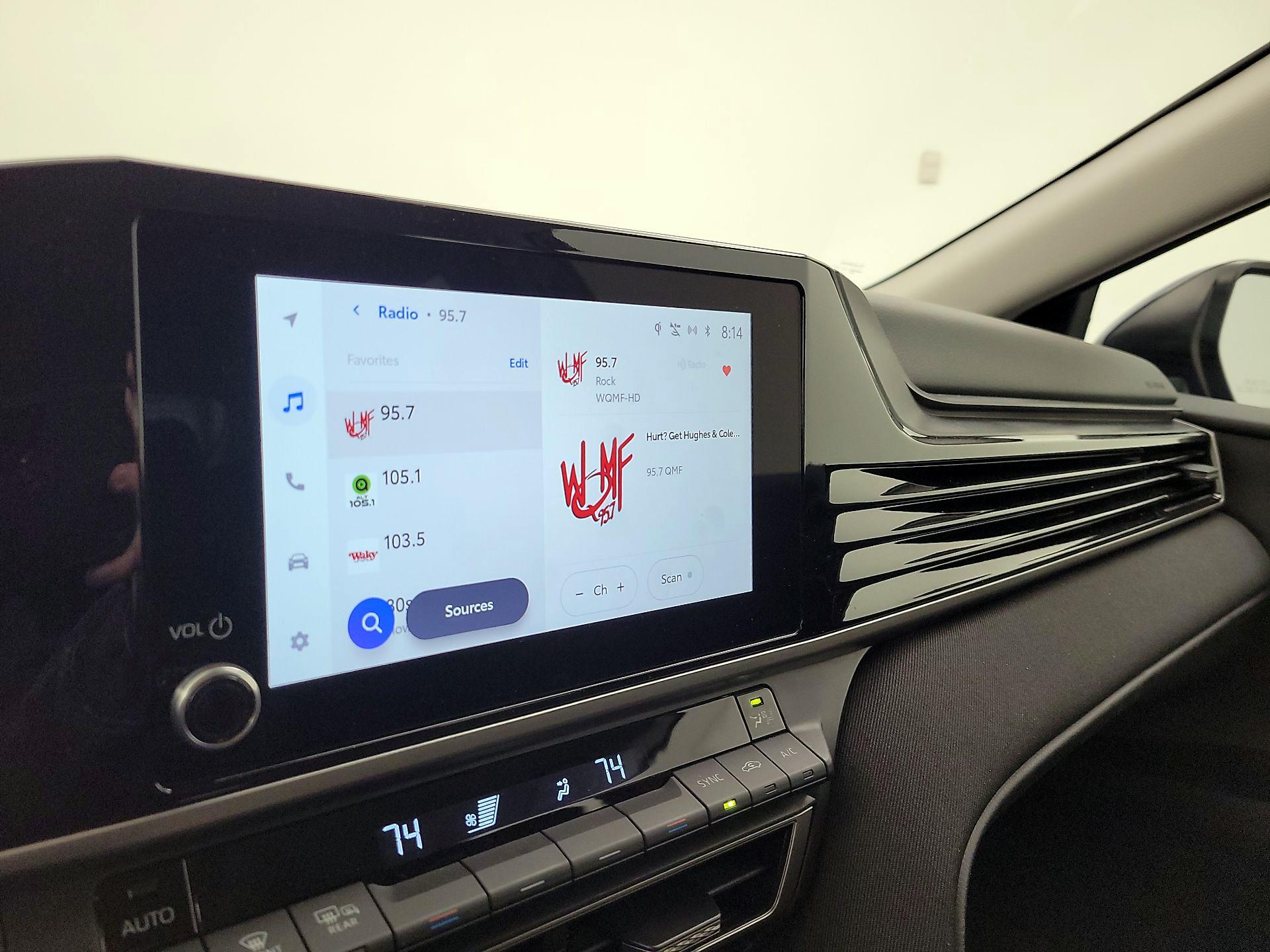 Thumbnail: 2025 Toyota Camry - 15