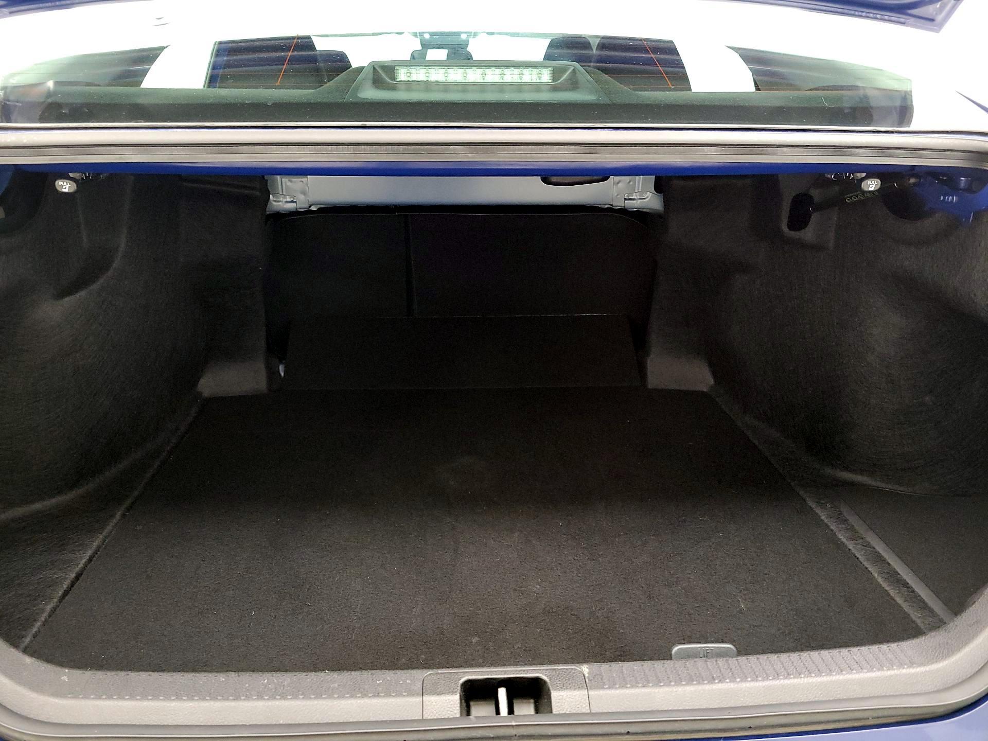 Thumbnail: 2025 Toyota Camry - 19