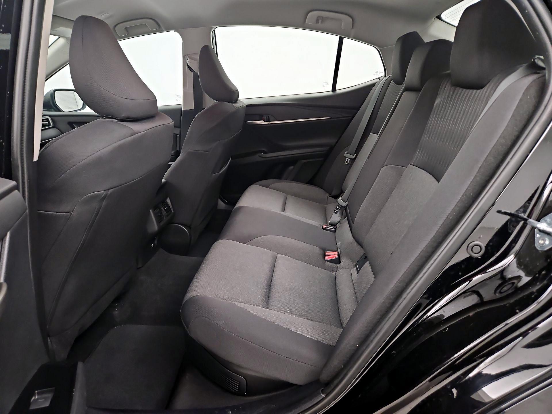 Thumbnail: 2025 Toyota Camry - 19