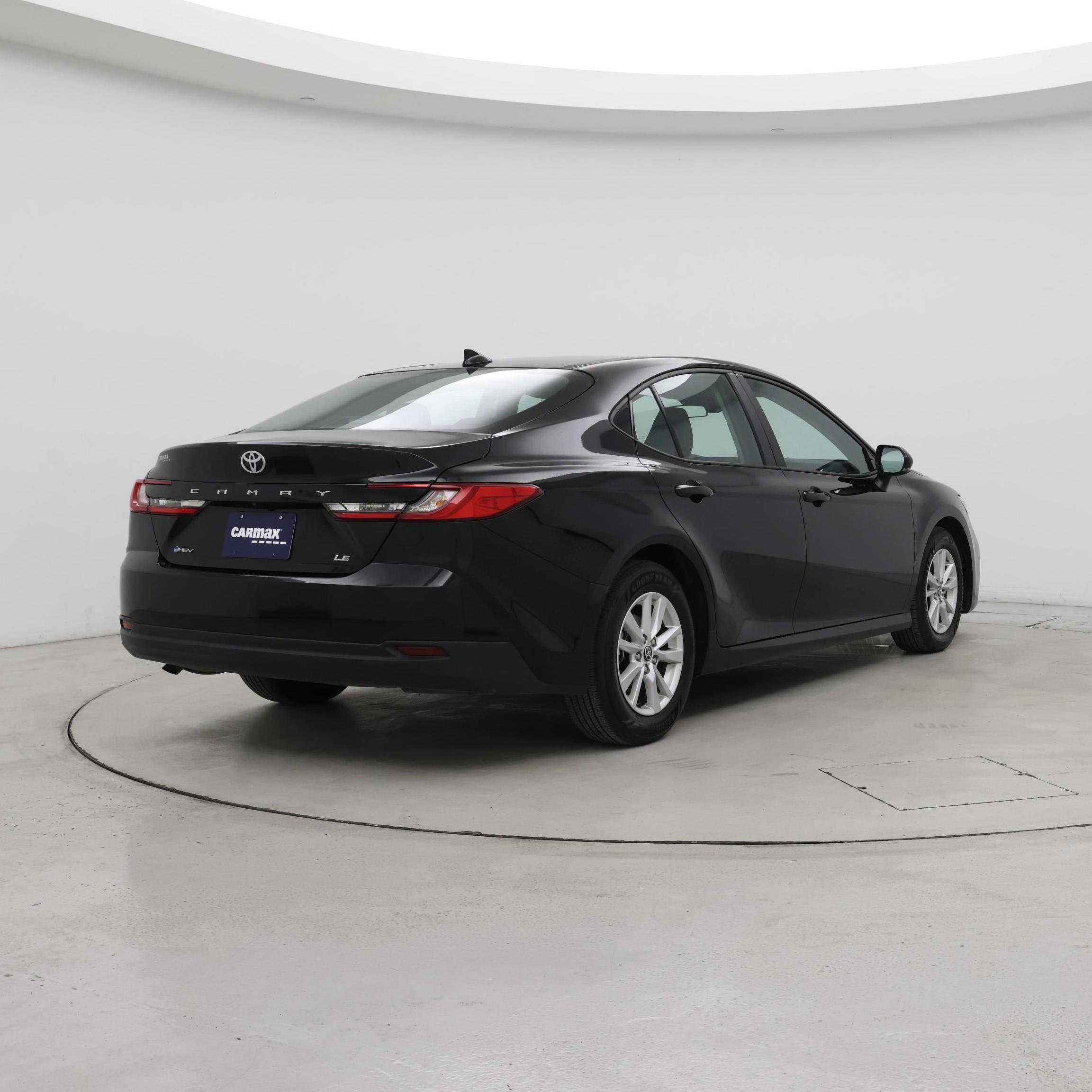 Thumbnail: 2025 Toyota Camry - 8