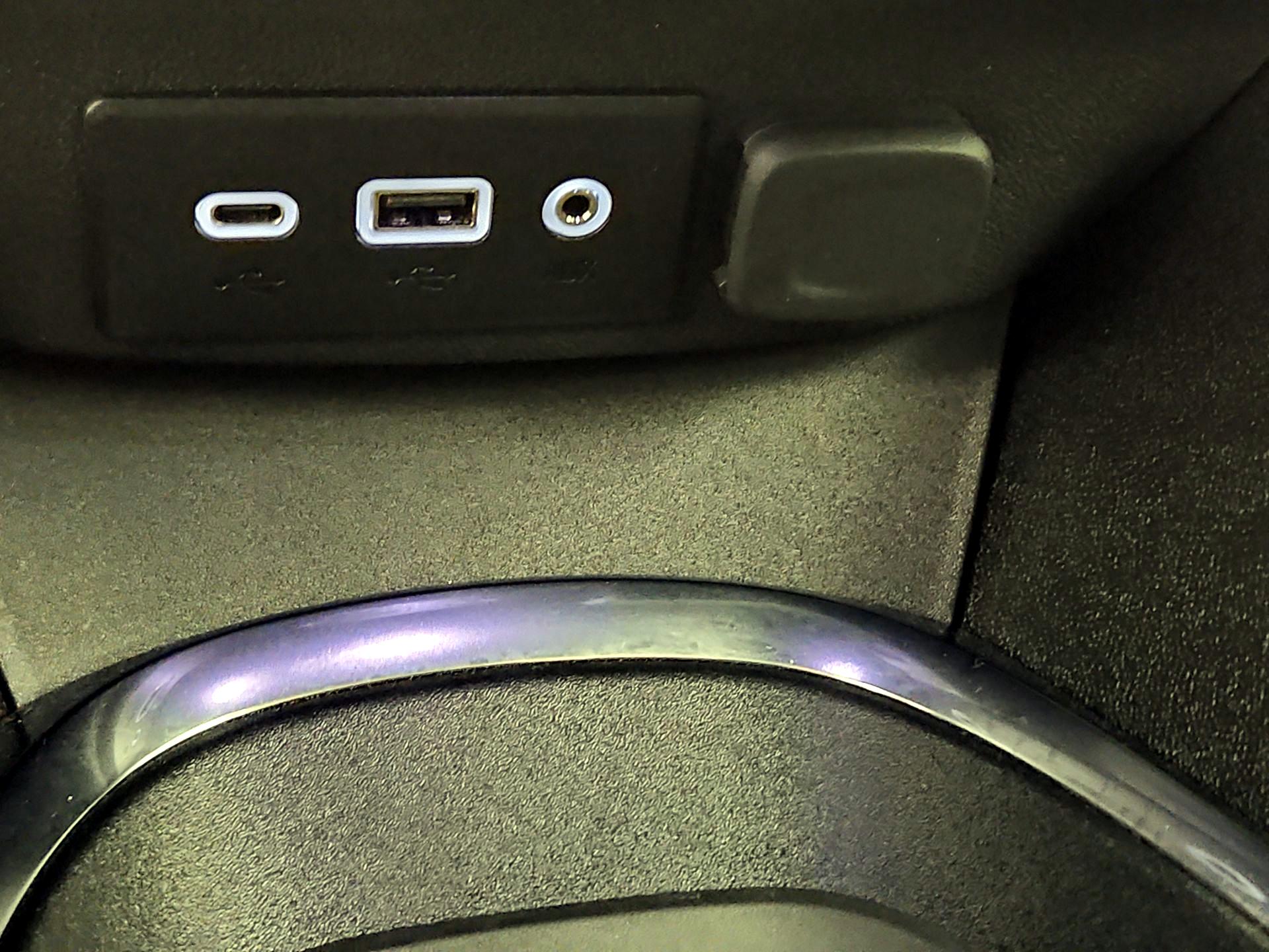 Thumbnail: 2024 Chevrolet Malibu - 18