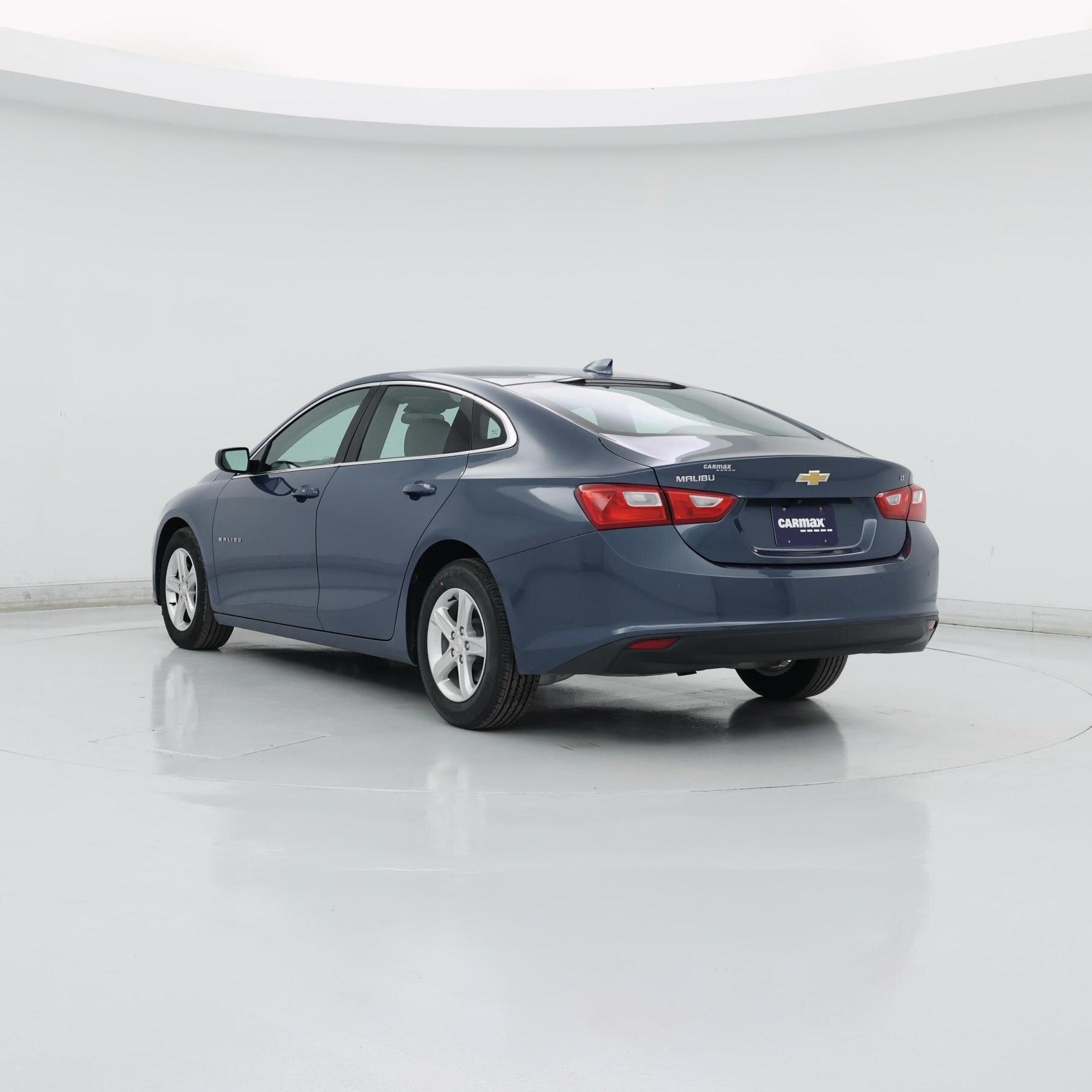 Thumbnail: 2024 Chevrolet Malibu - 2