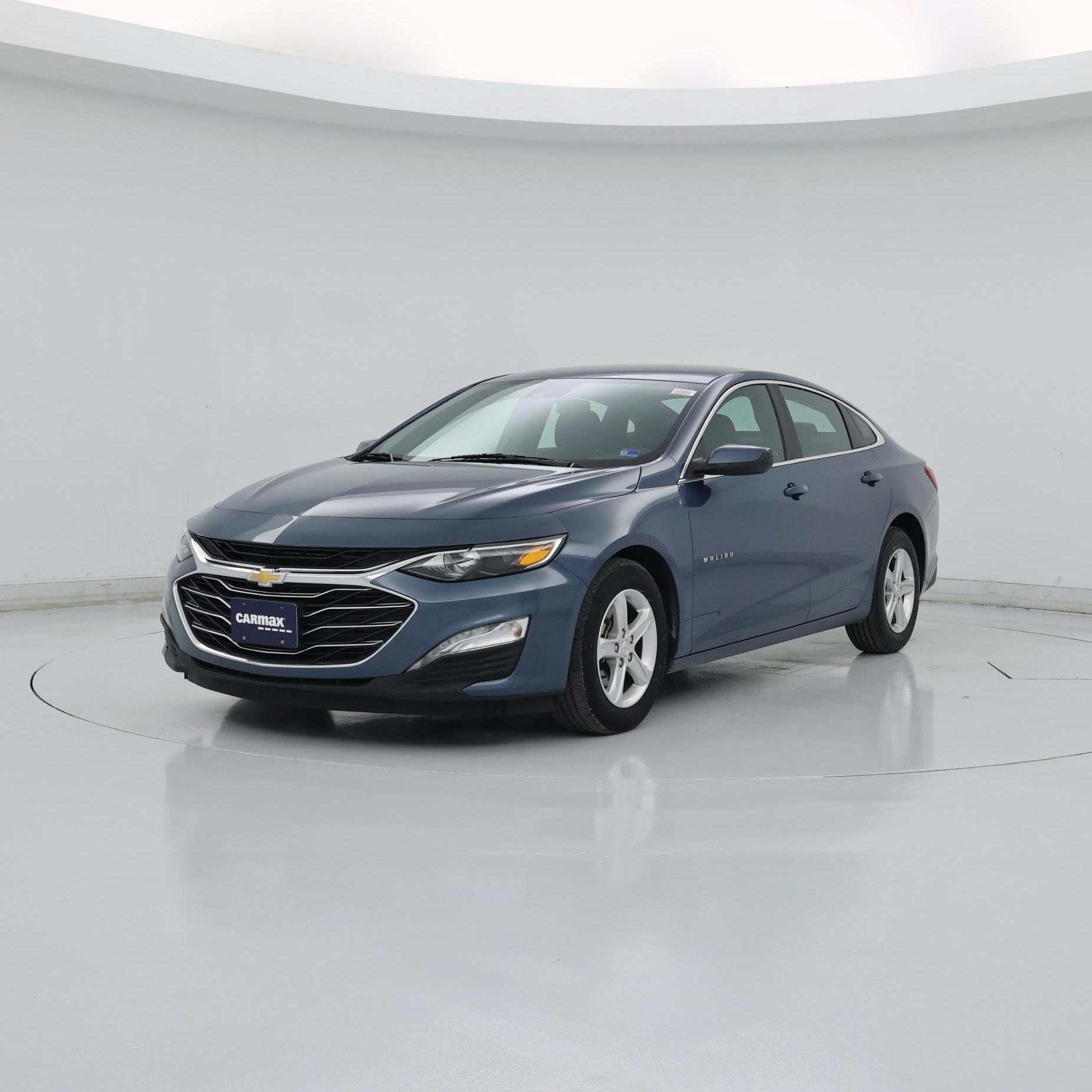 Thumbnail: 2024 Chevrolet Malibu - 4