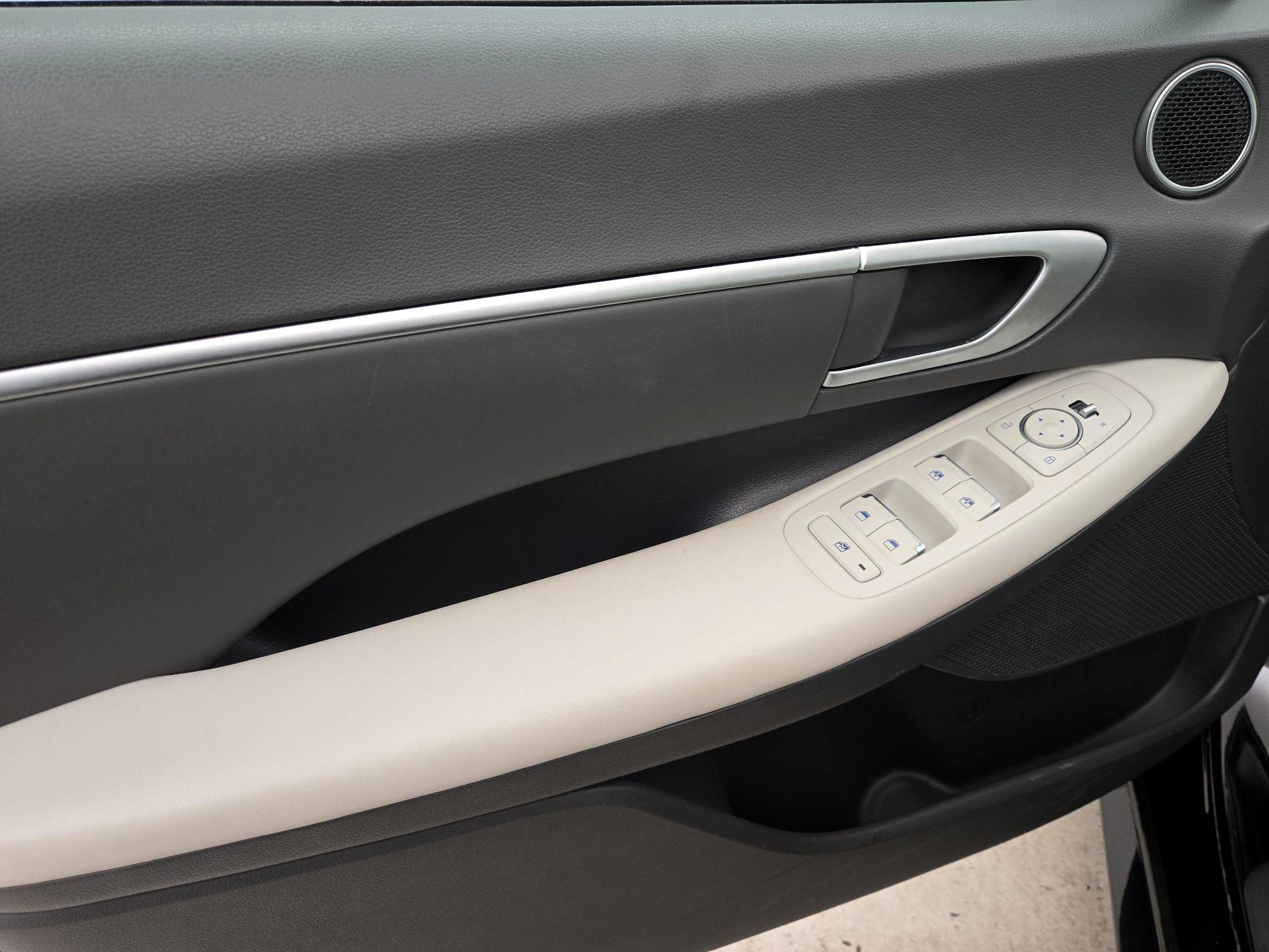 Thumbnail: 2025 Hyundai Sonata - 12