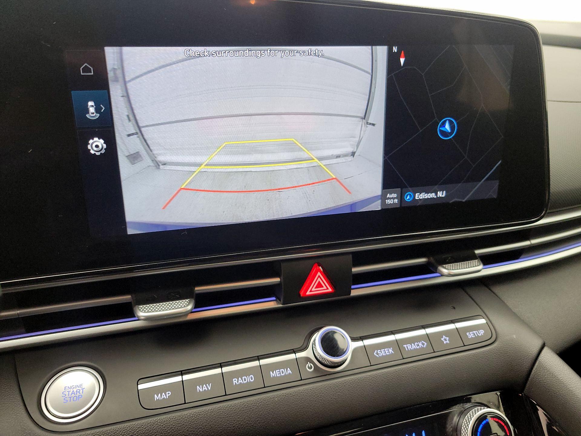 Thumbnail: 2025 Hyundai Elantra - 15