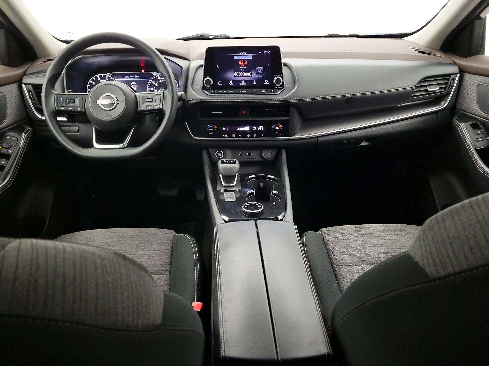 Thumbnail: 2023 Nissan Rogue - 9