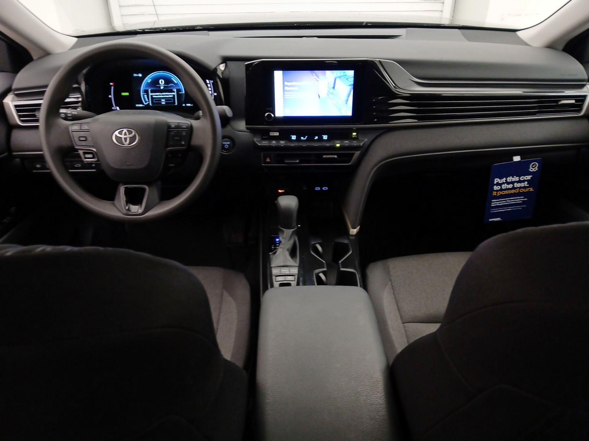 Thumbnail: 2025 Toyota Camry - 9