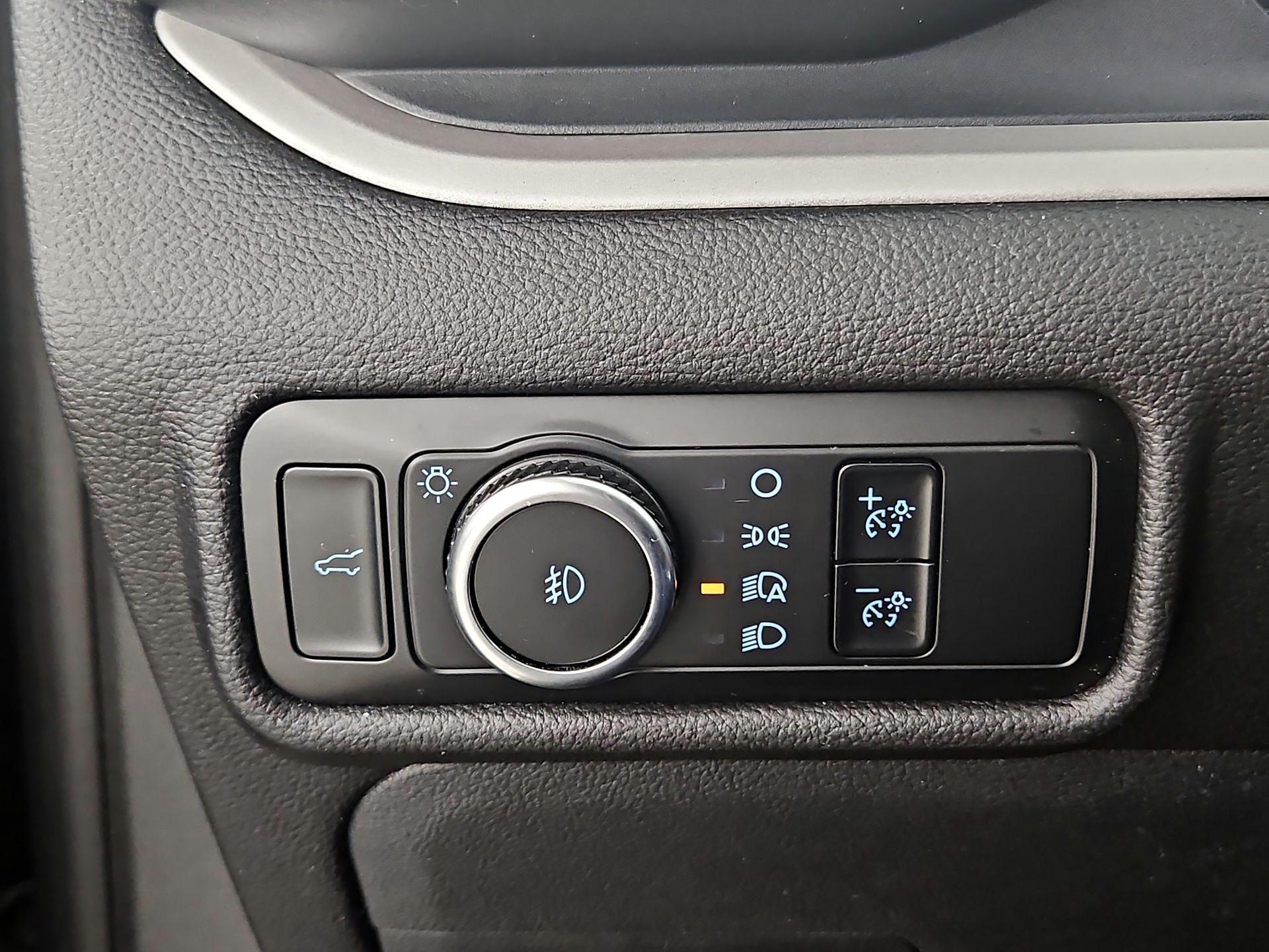 Thumbnail: 2024 Ford Explorer - 13