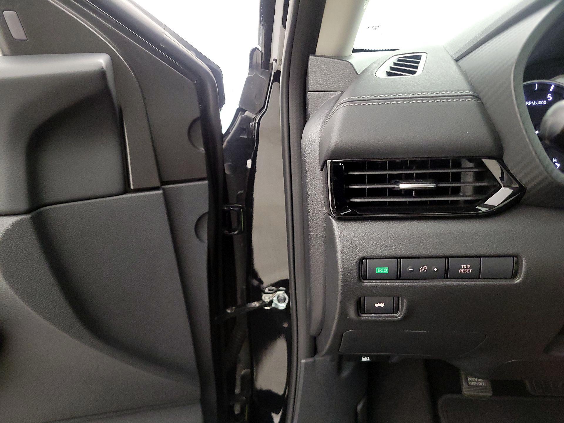 Thumbnail: 2025 Nissan Sentra - 13