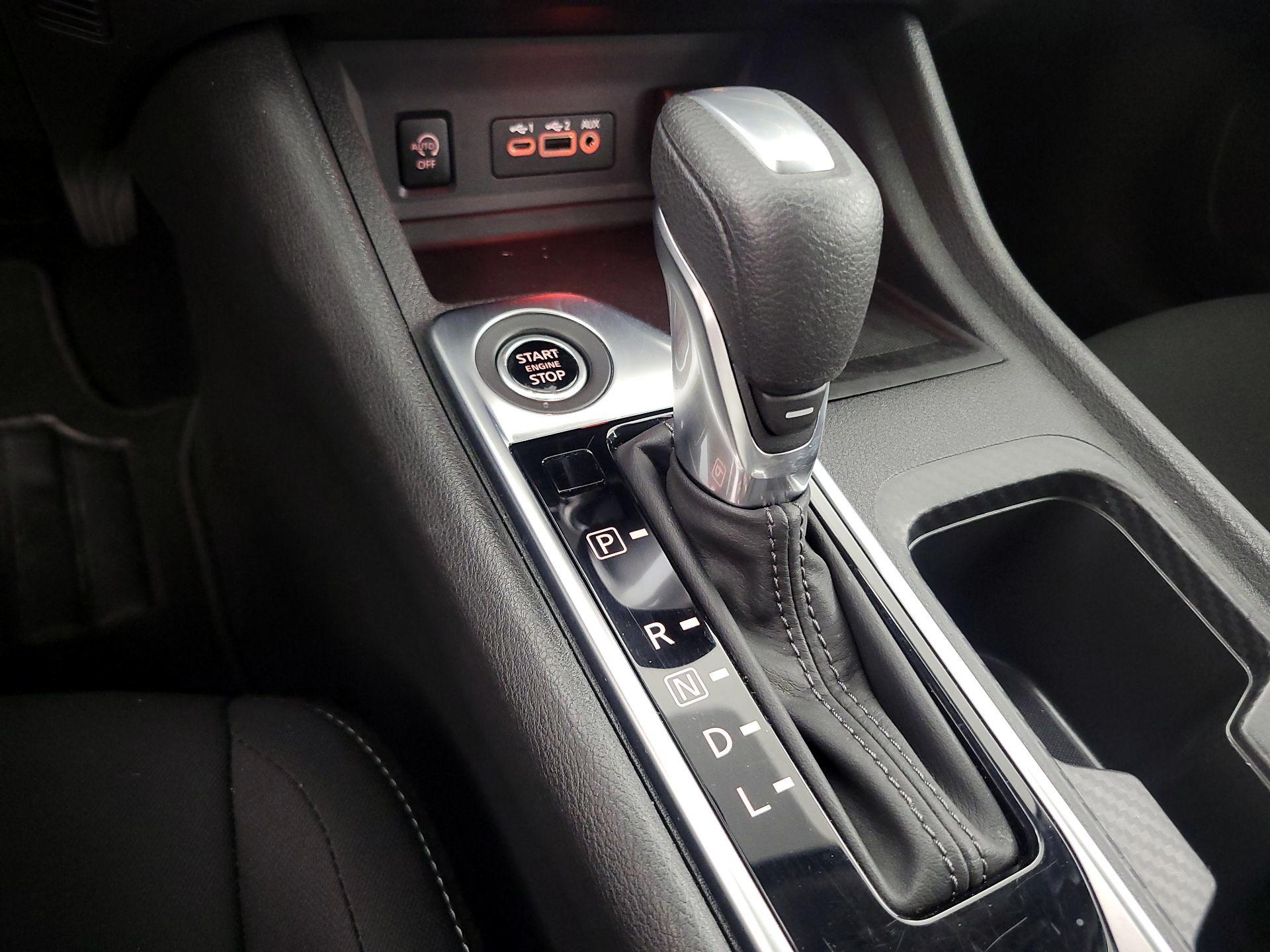 Thumbnail: 2025 Nissan Sentra - 17