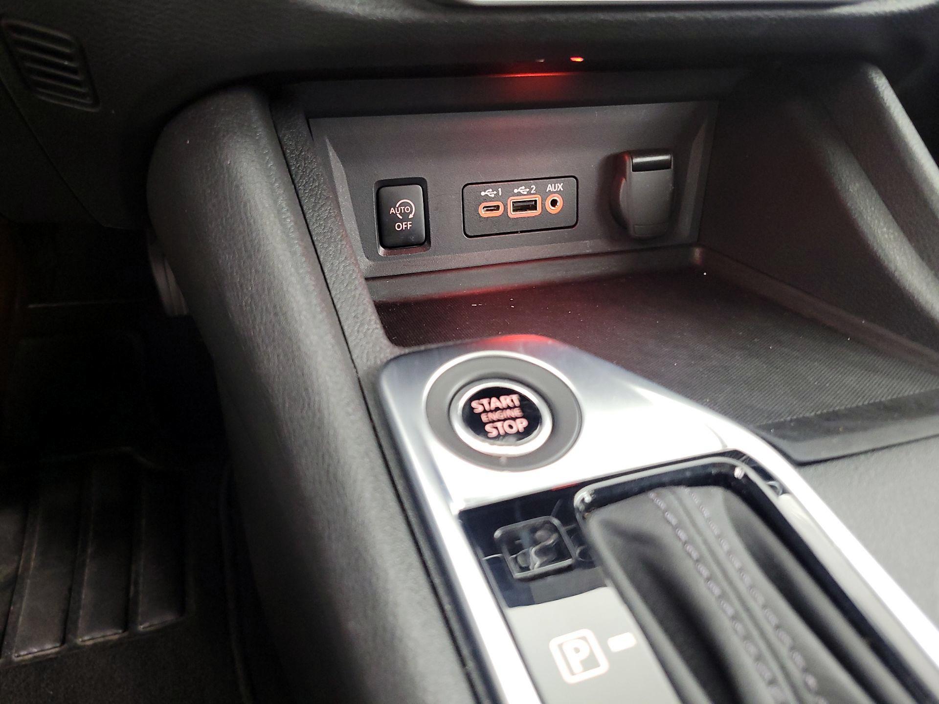 Thumbnail: 2025 Nissan Sentra - 18