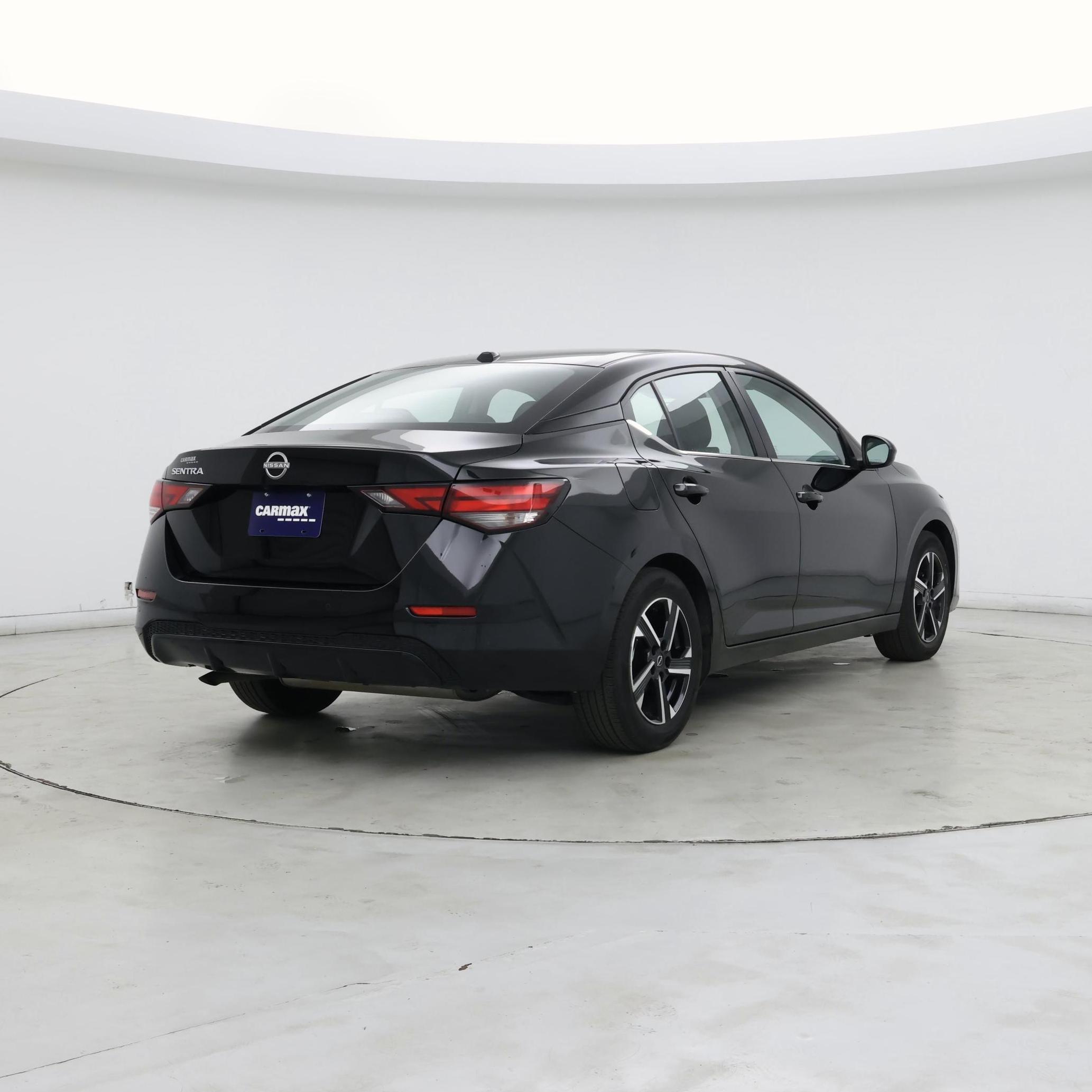 Thumbnail: 2025 Nissan Sentra - 8