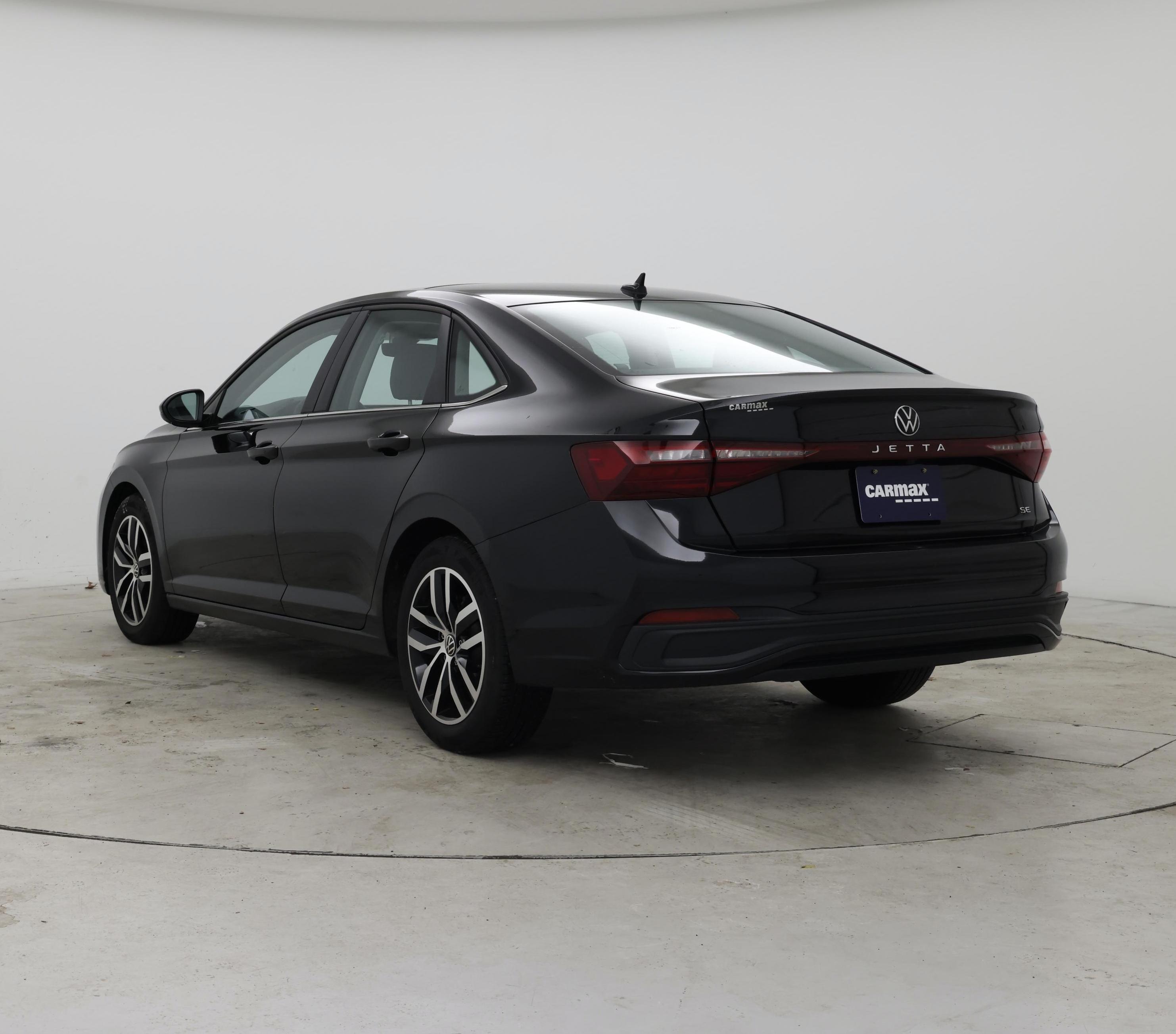 Thumbnail: 2025 Volkswagen Jetta - 2