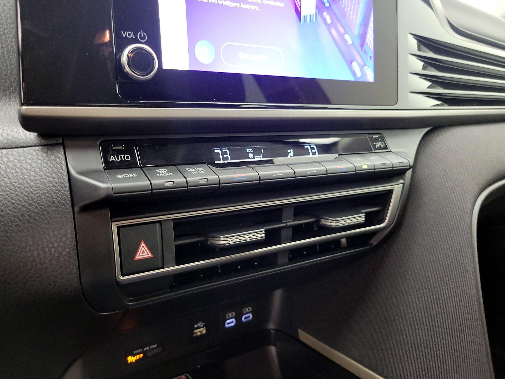 Thumbnail: 2025 Toyota Camry - 16