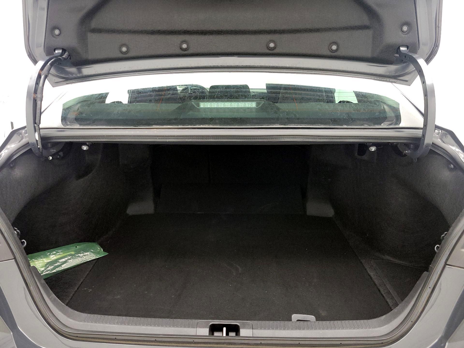 Thumbnail: 2025 Toyota Camry - 20